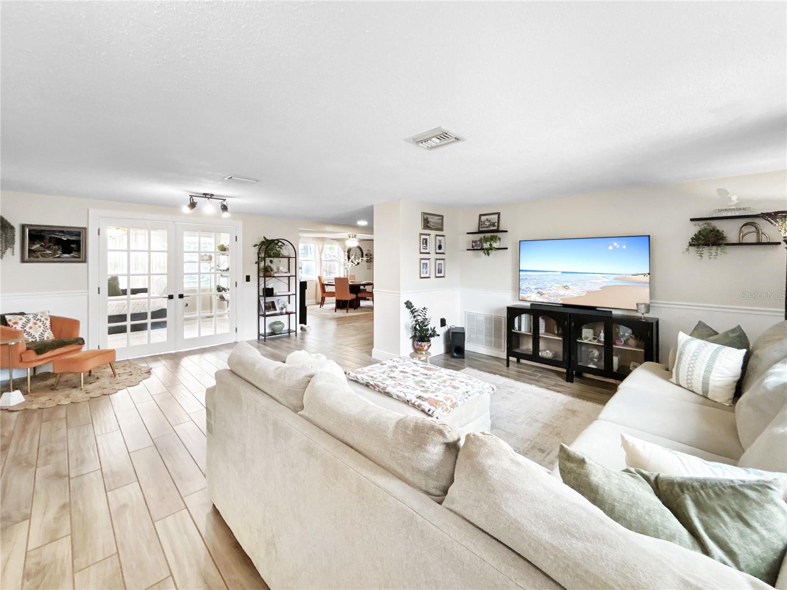 SAN CLEMENTE EAST - Residential