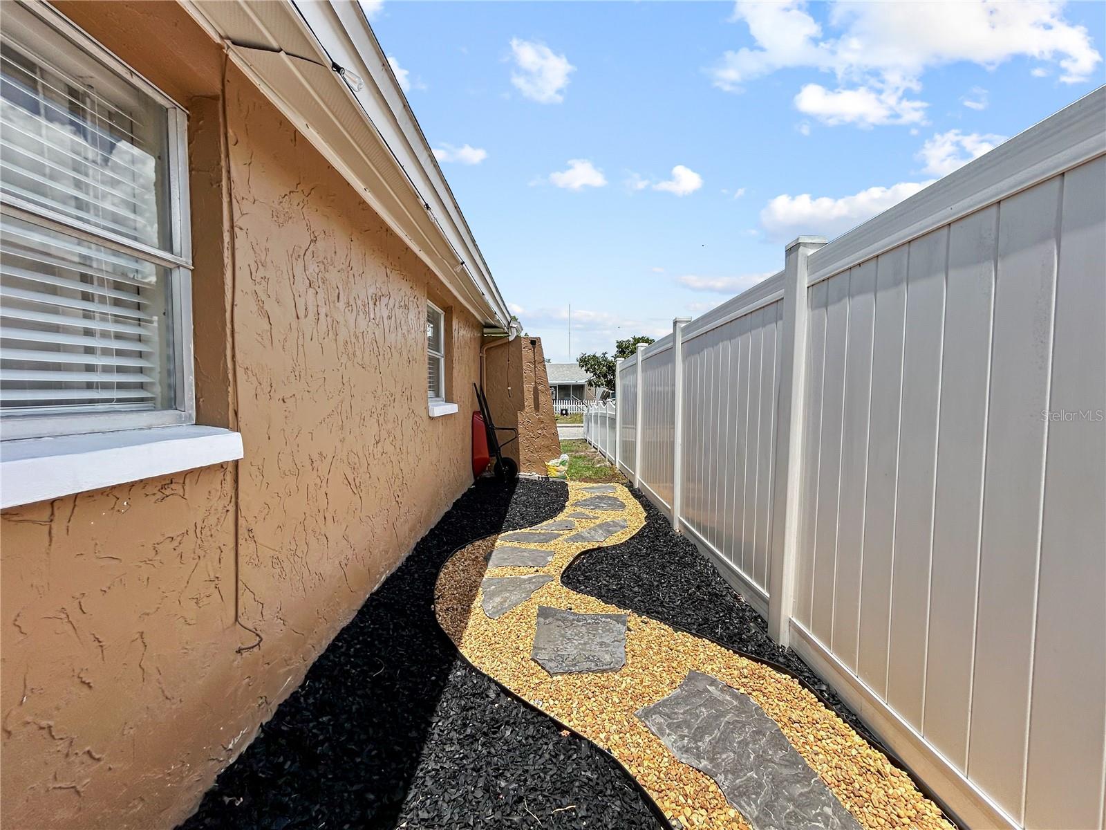 SAN CLEMENTE EAST - Residential