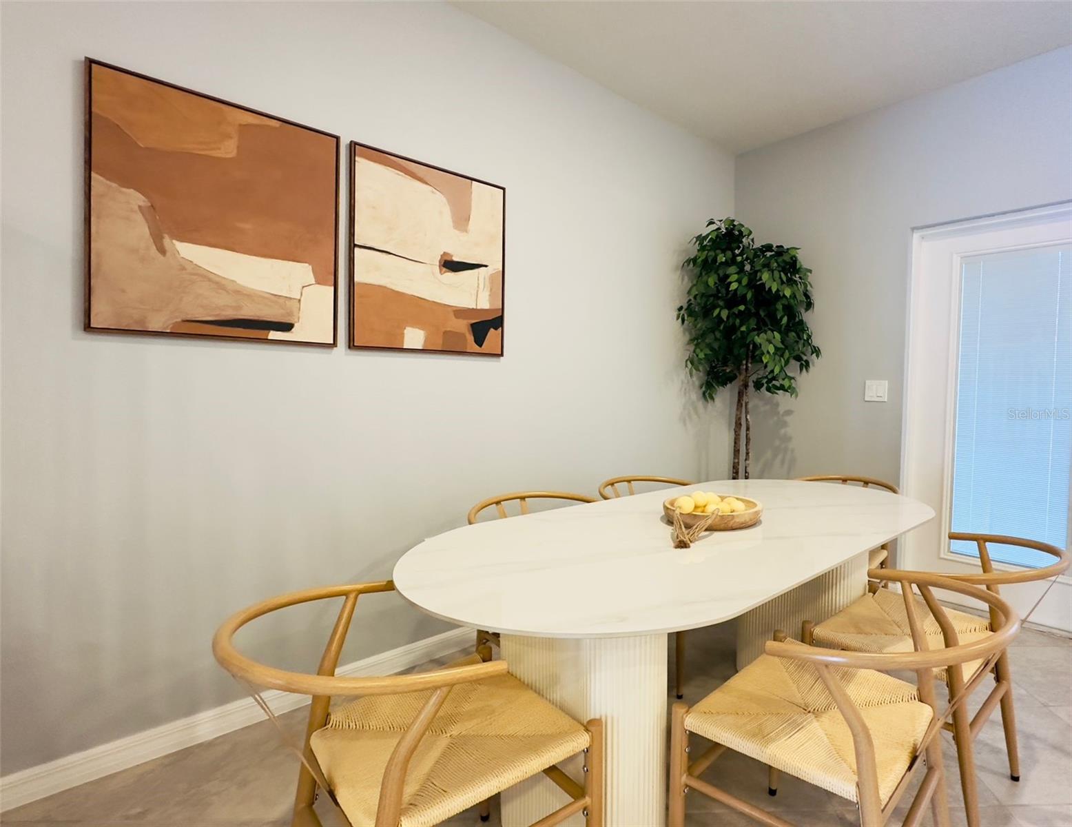 WINDSOR CAY - Residential