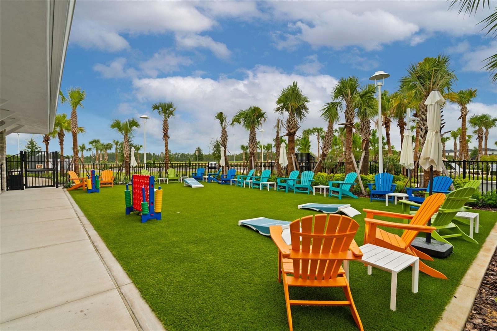WINDSOR CAY - Residential