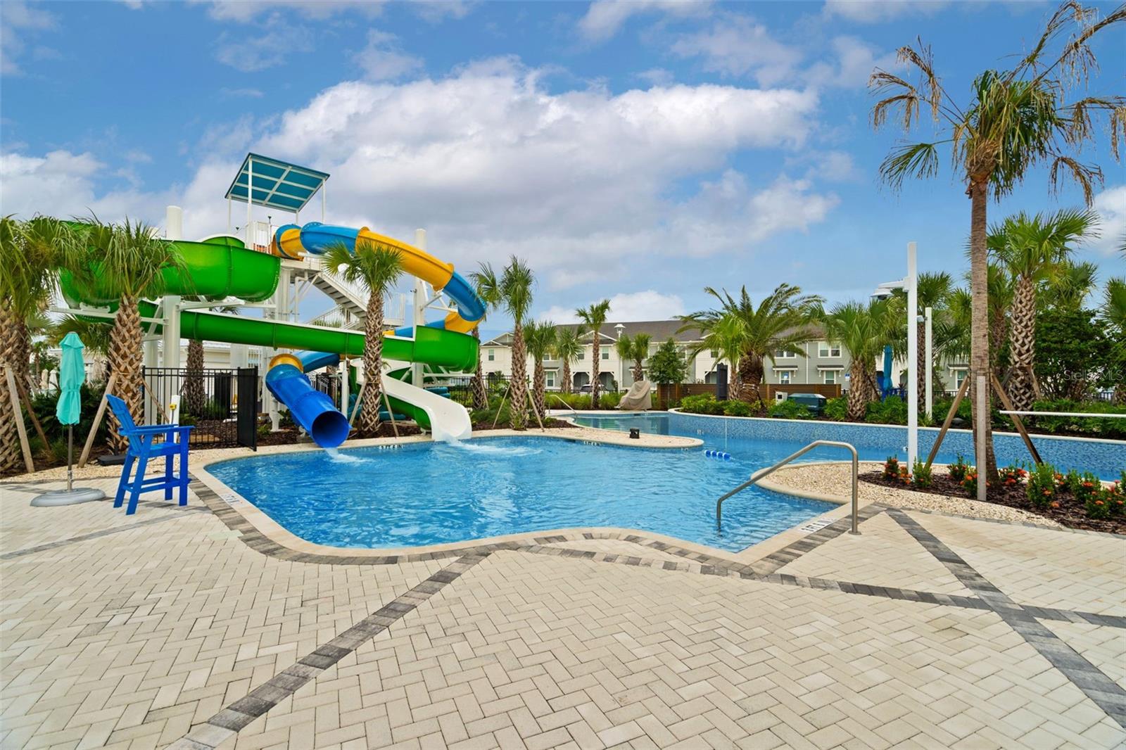 WINDSOR CAY - Residential