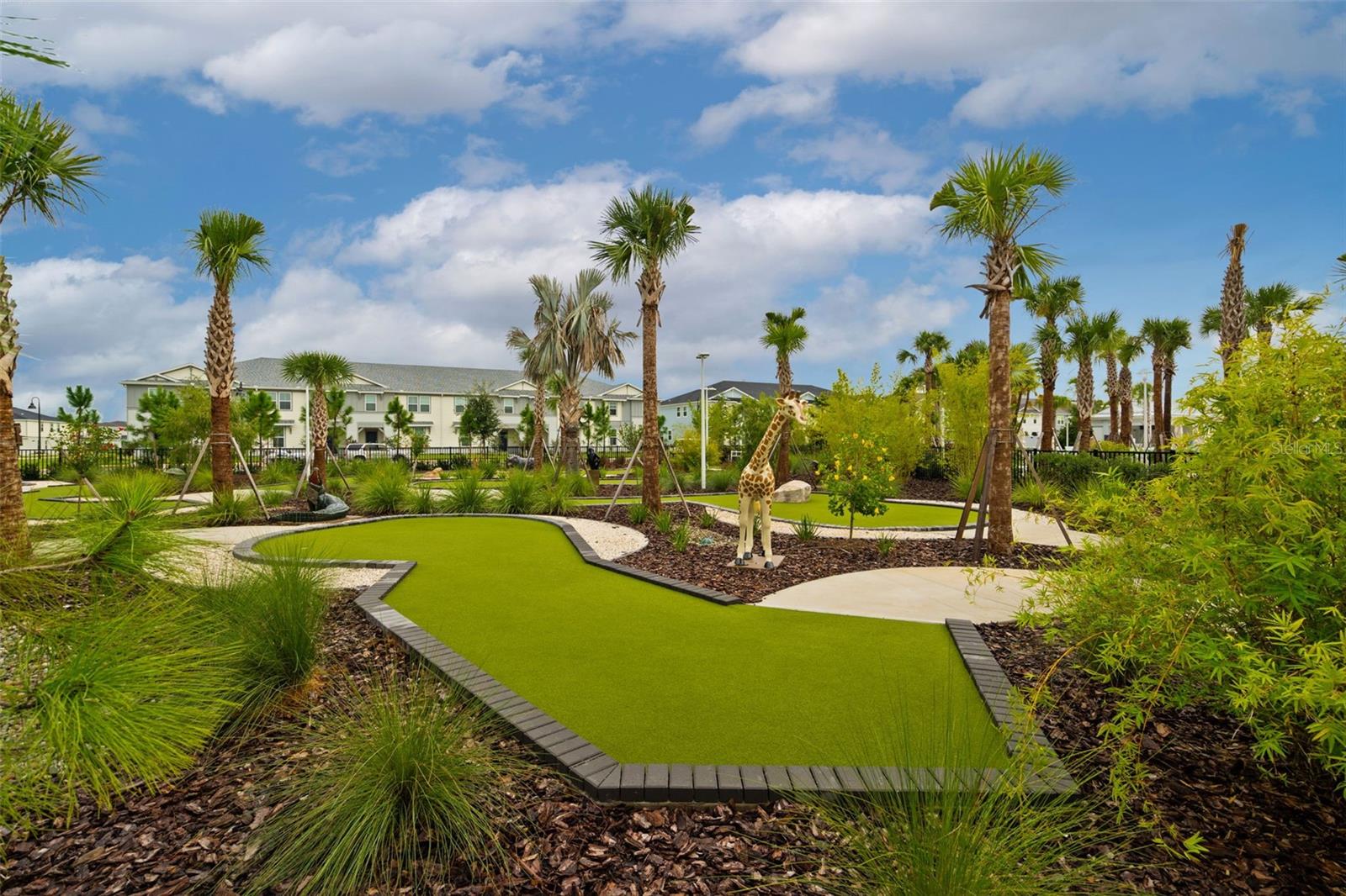 WINDSOR CAY - Residential