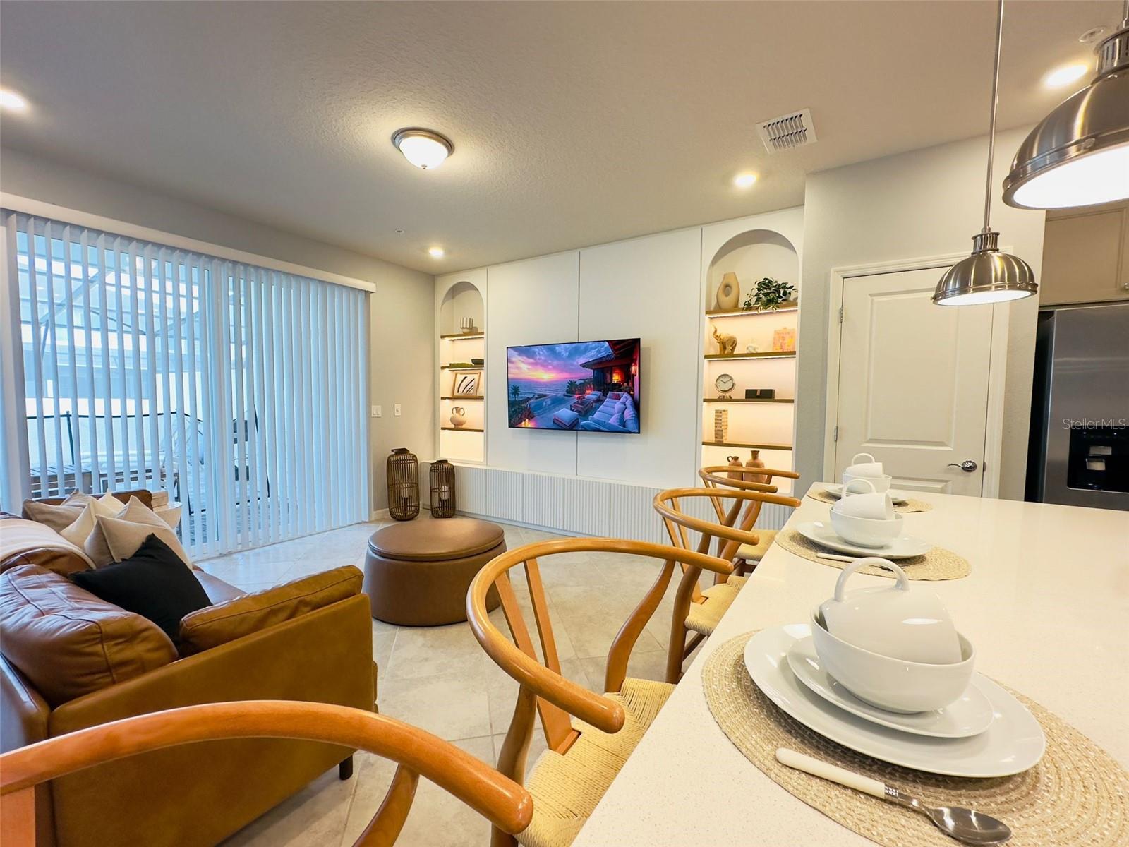 WINDSOR CAY - Residential