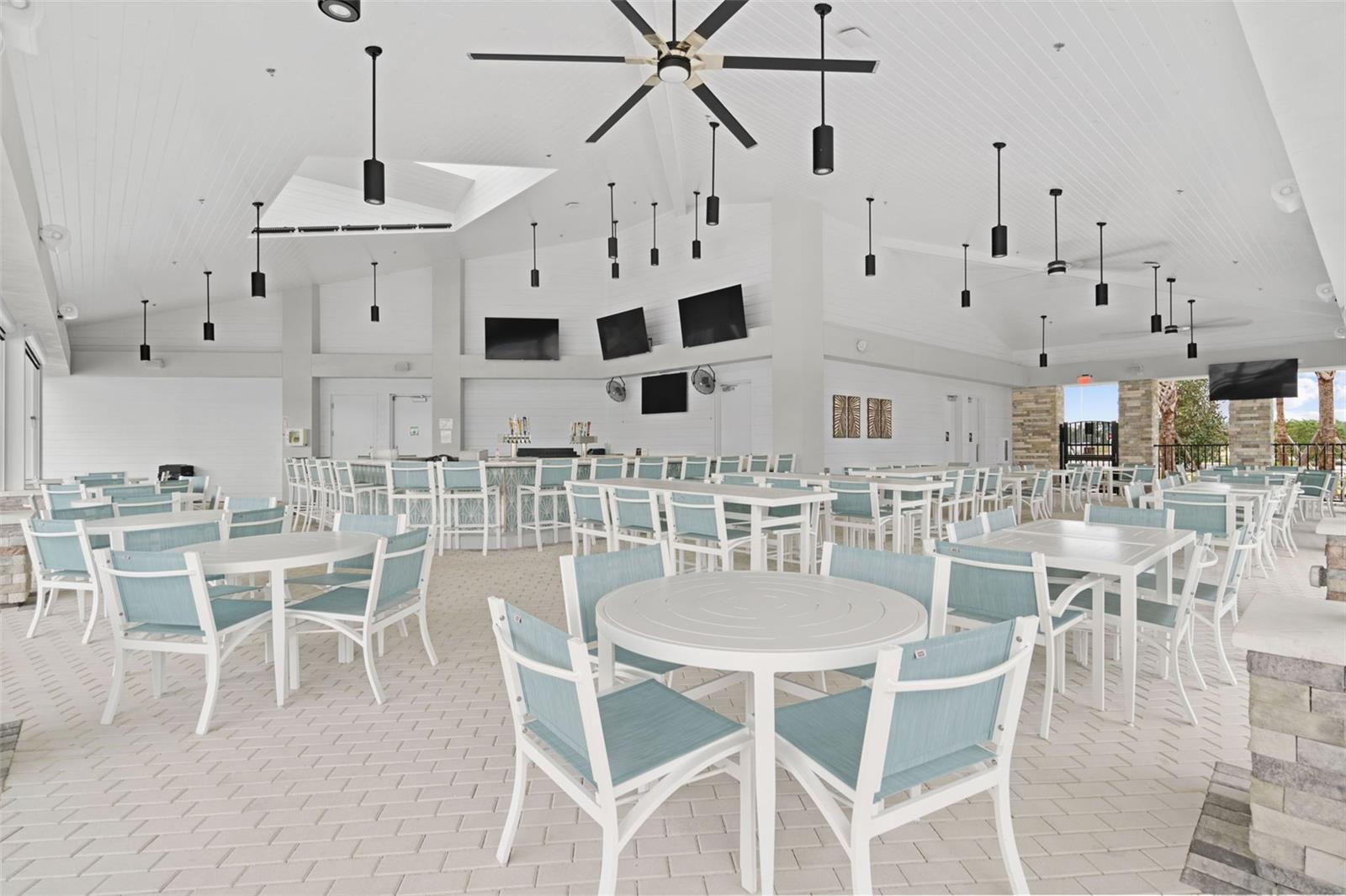 WINDSOR CAY - Residential