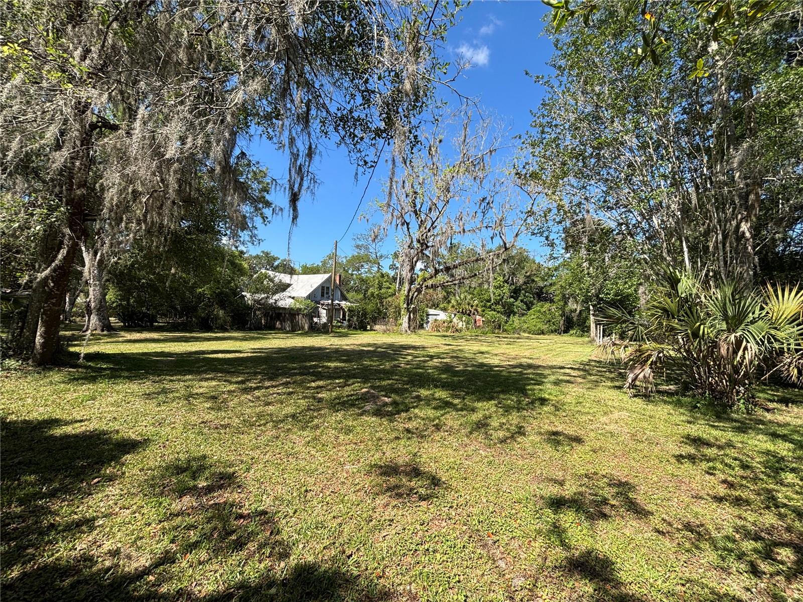 HOME TERRACE - Residential