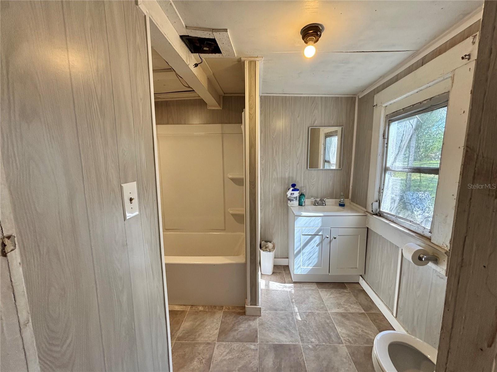 HOME TERRACE - Residential