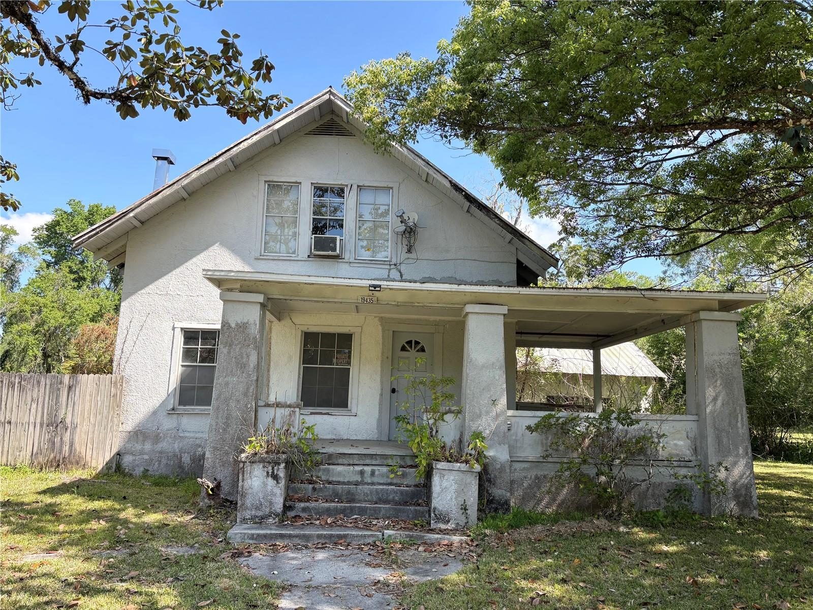 HOME TERRACE - Residential