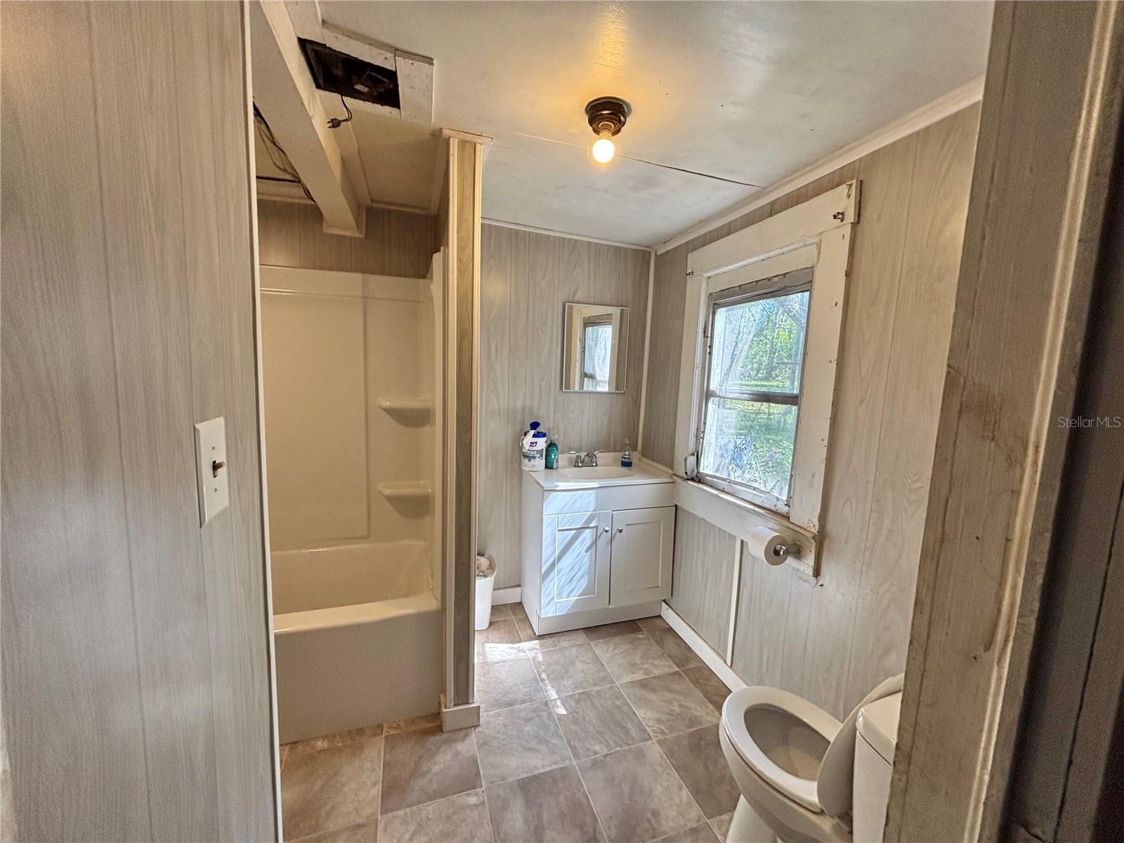 HOME TERRACE - Residential