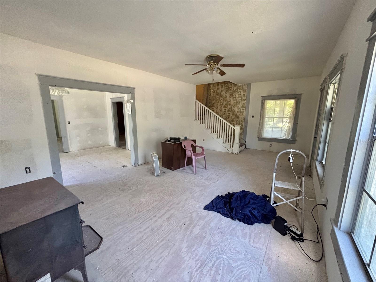 HOME TERRACE - Residential