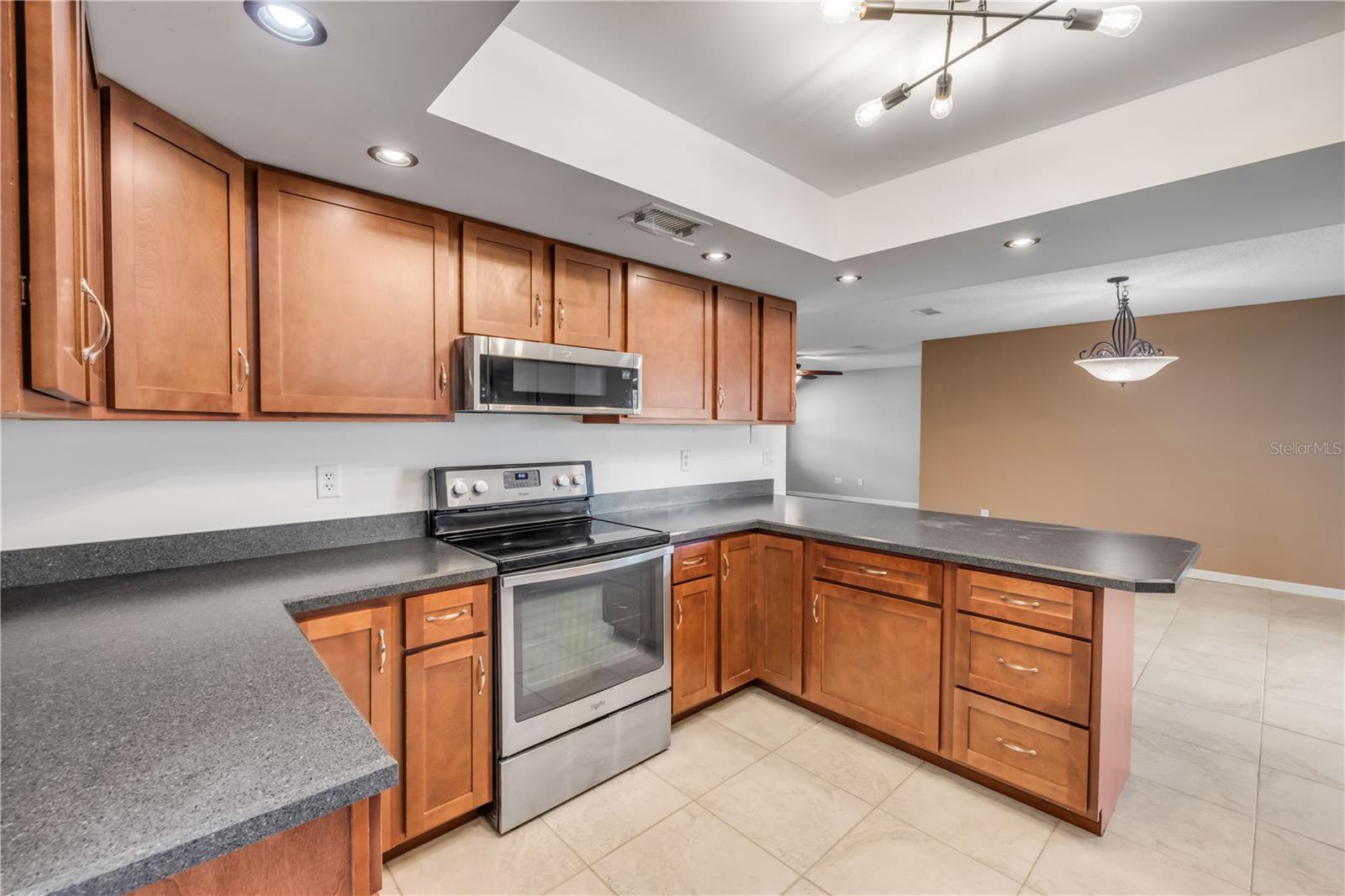 WILLOW RUN UNIT 03 - Residential