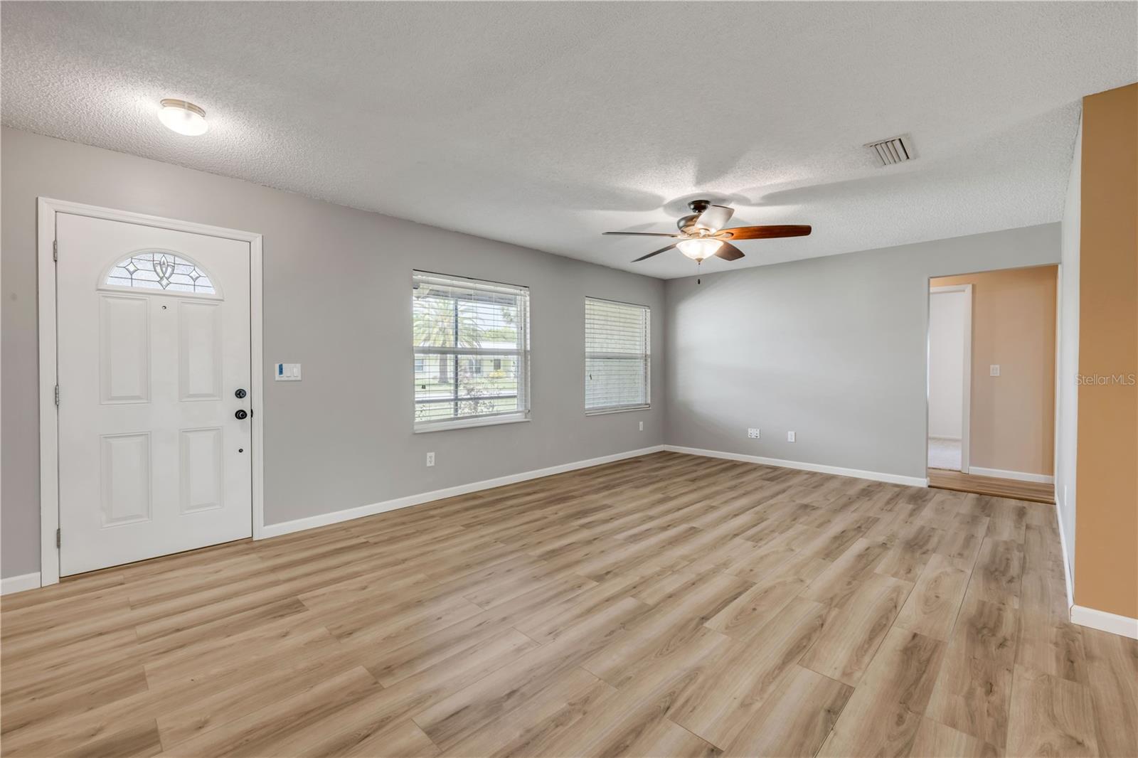 WILLOW RUN UNIT 03 - Residential