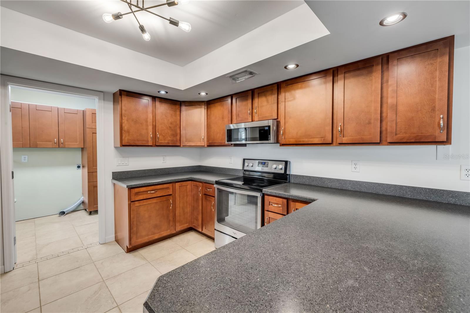 WILLOW RUN UNIT 03 - Residential