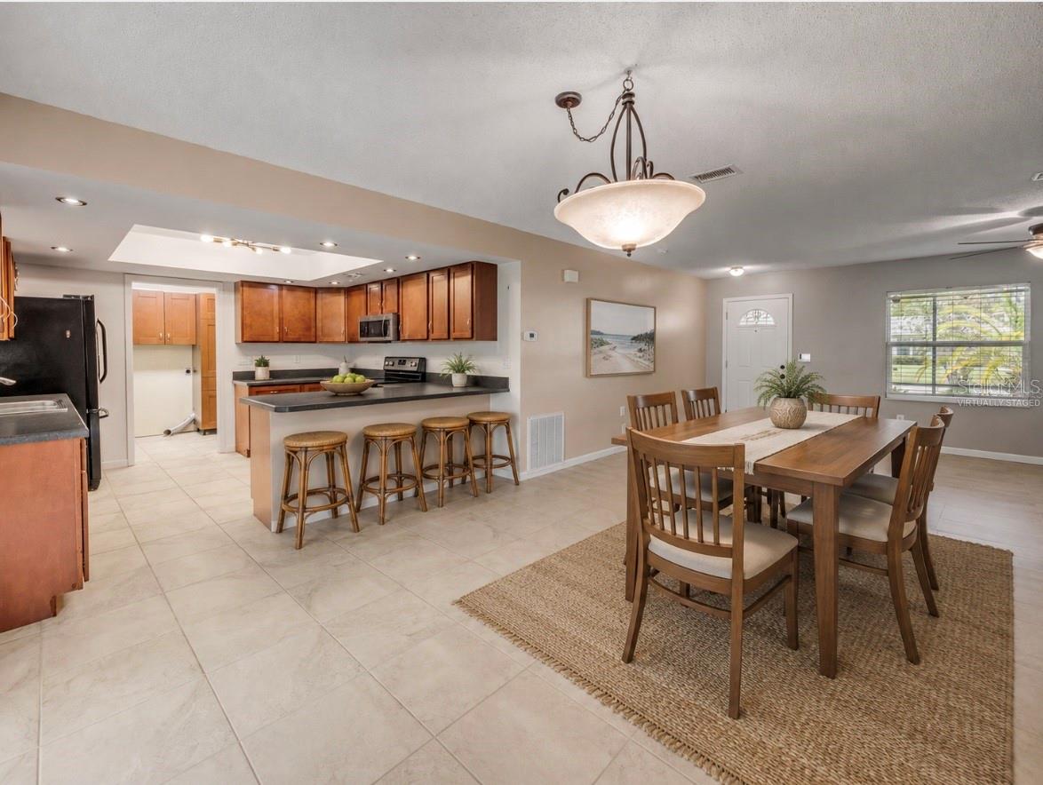 WILLOW RUN UNIT 03 - Residential