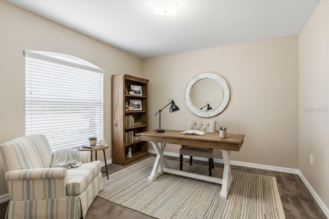 HOLLAND PARK PLACE - Residential