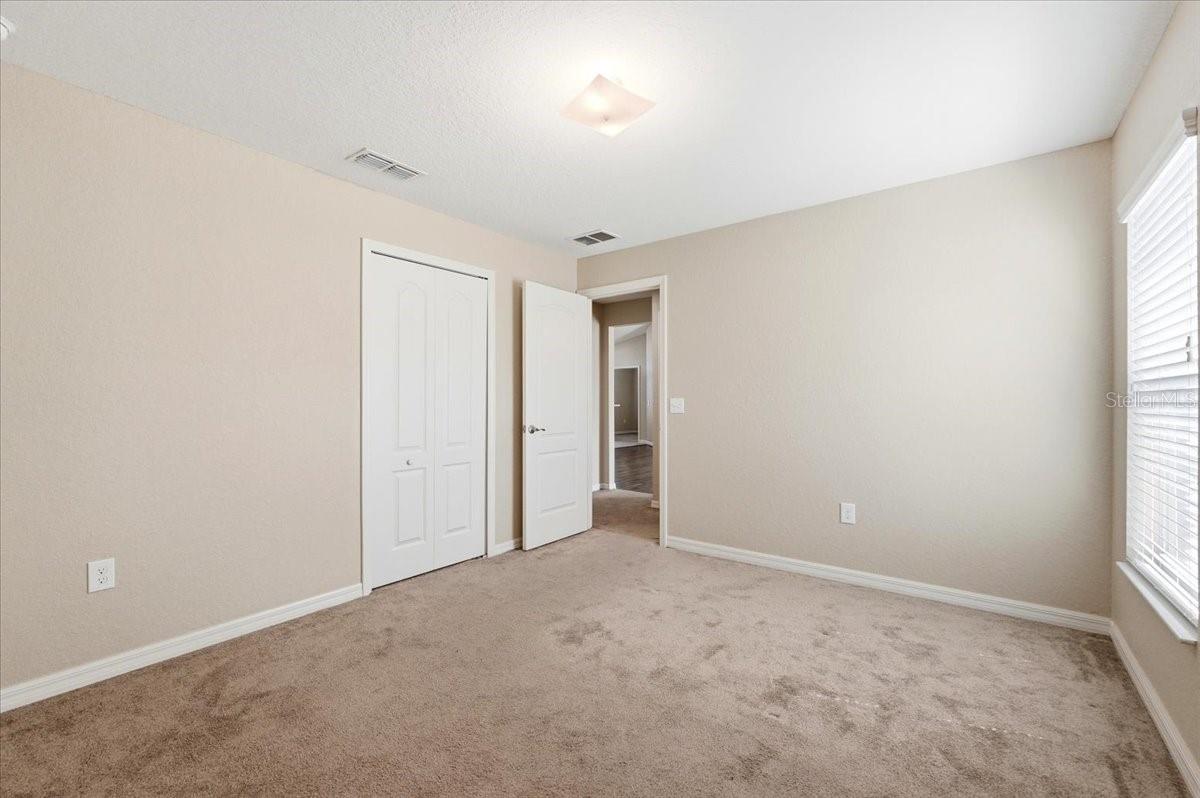 HOLLAND PARK PLACE - Residential