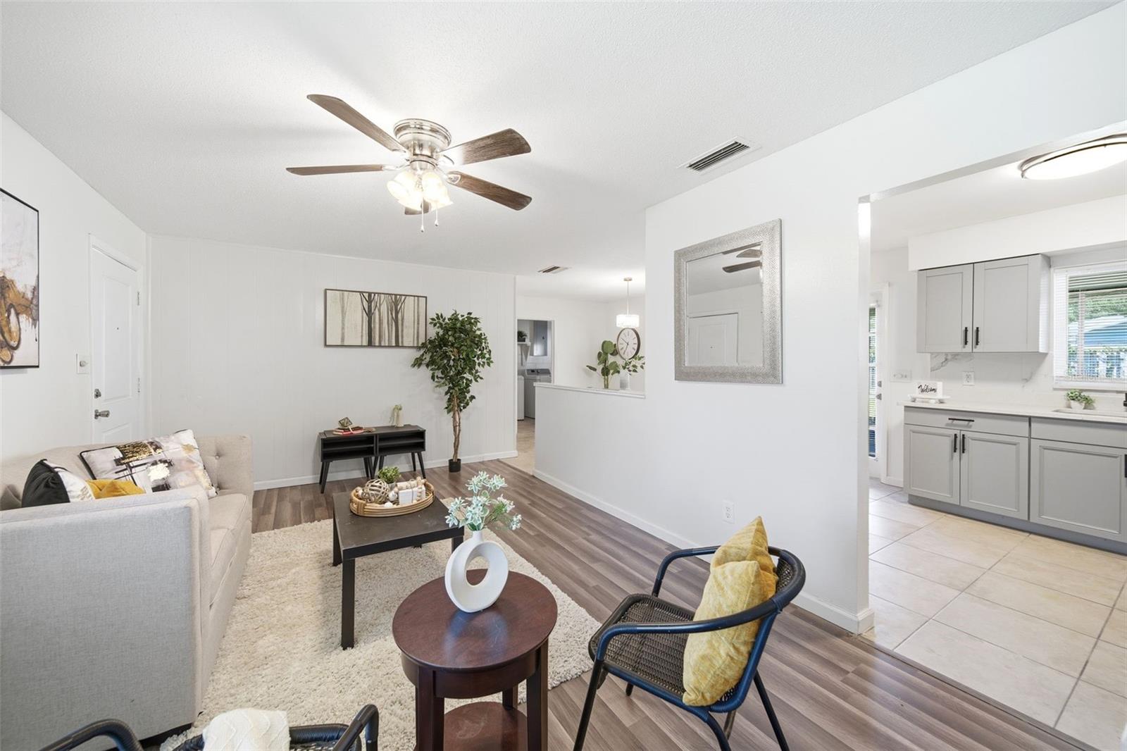 5110 N WOODCREST DRIVE