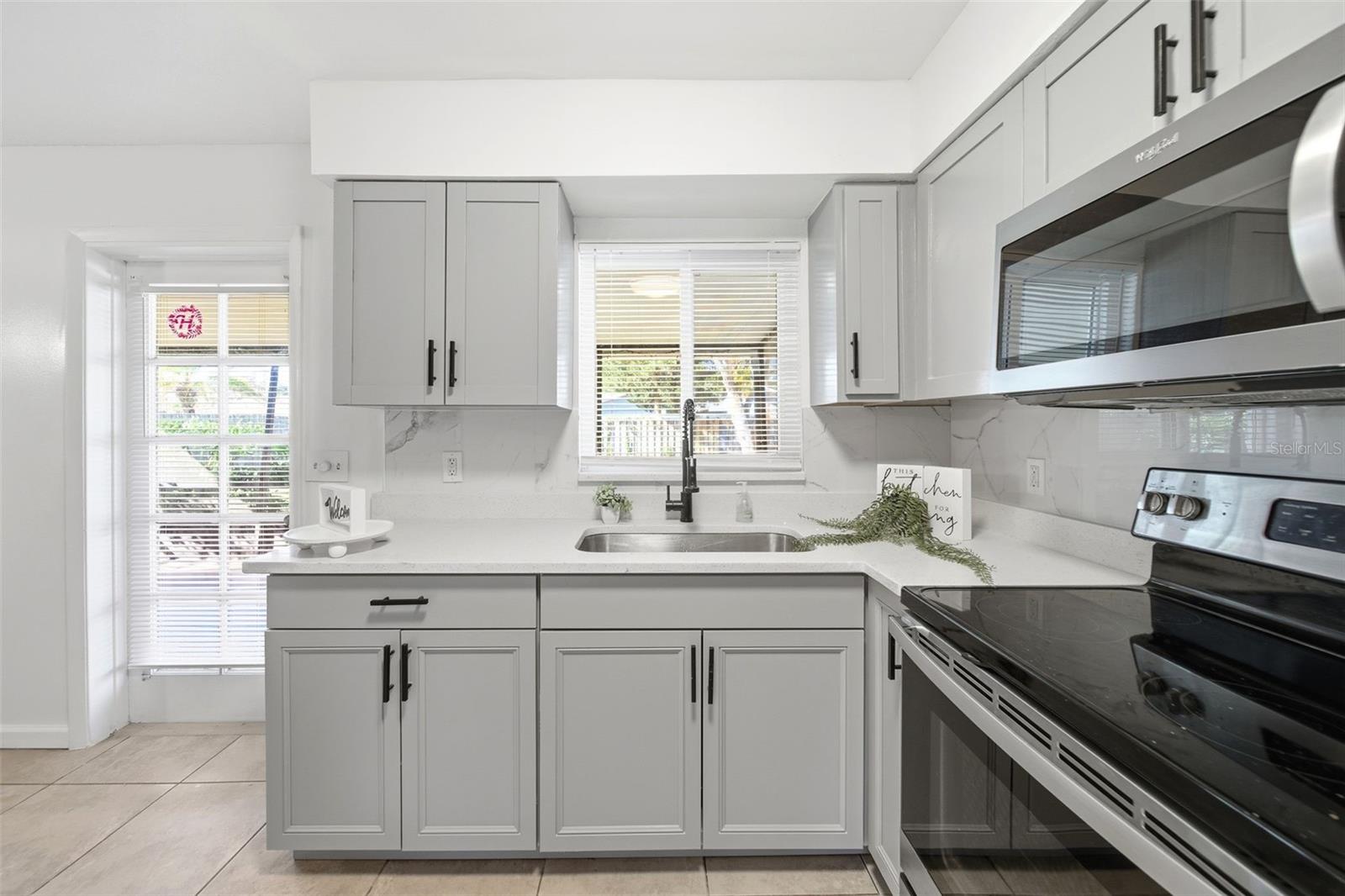 WOODCREST UNIT 01 - Residential