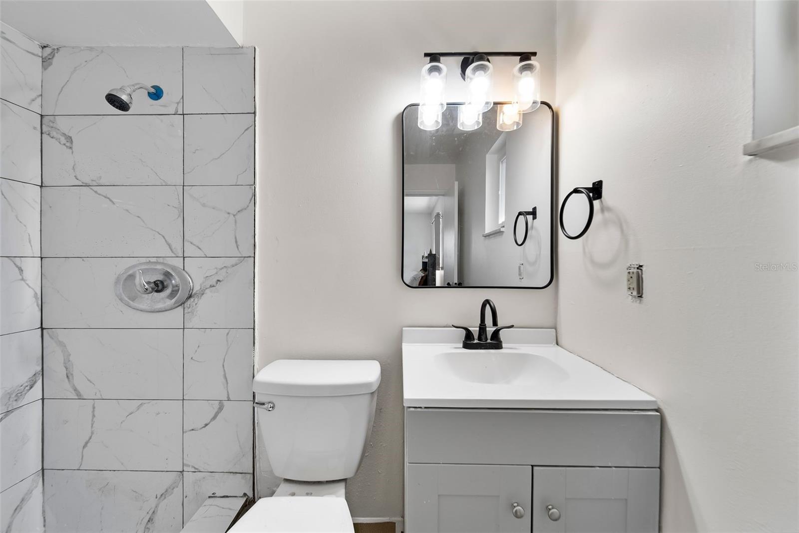 WOODCREST UNIT 01 - Residential