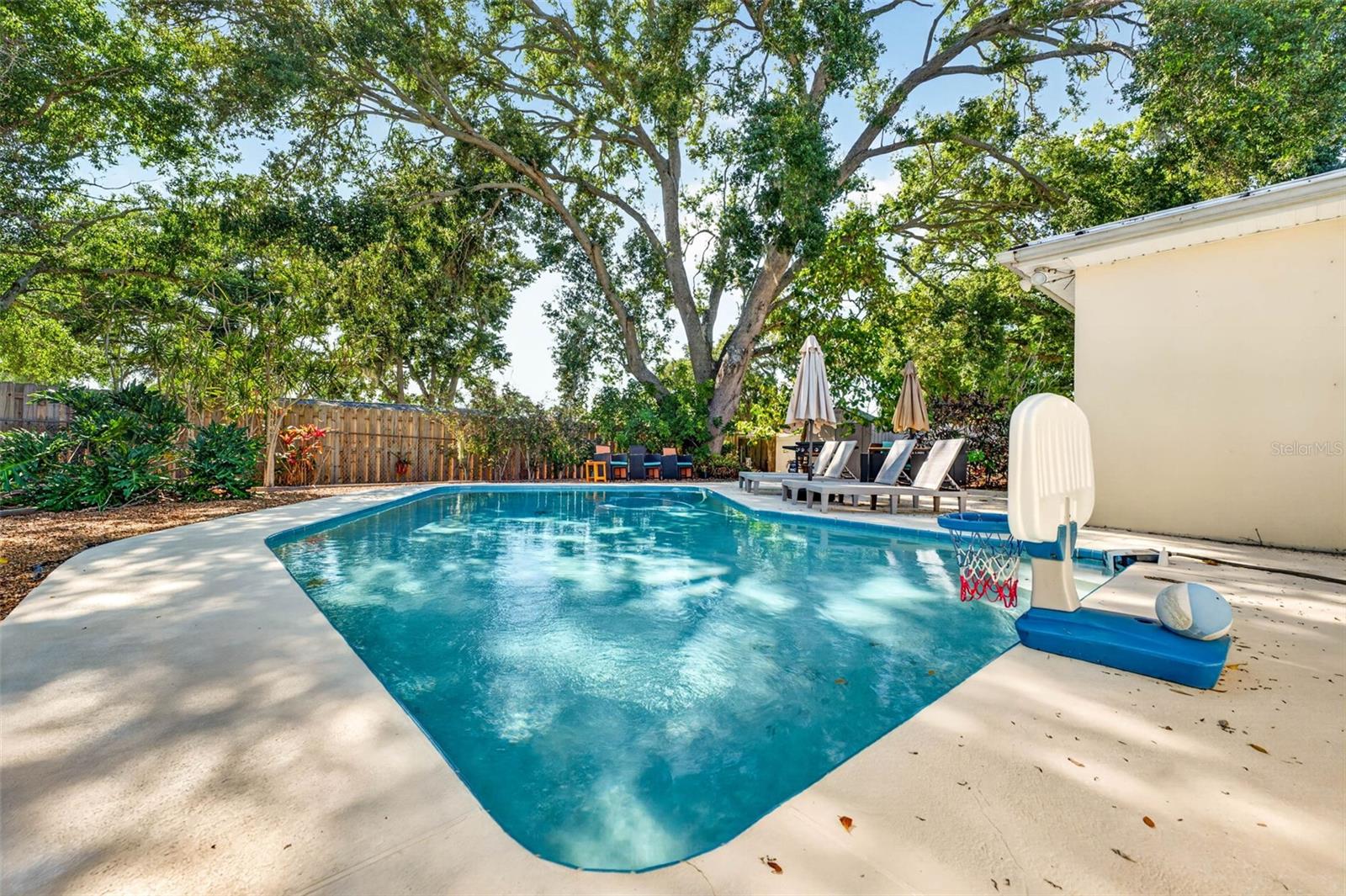 WOODBROOK HIGHLANDS - Residential