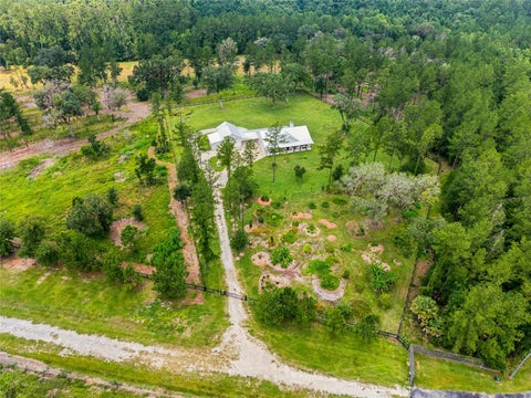 Tiny photo for 10080 SE 1st Street Road, Silver Springs, FL 34488 (MLS # OM727438)