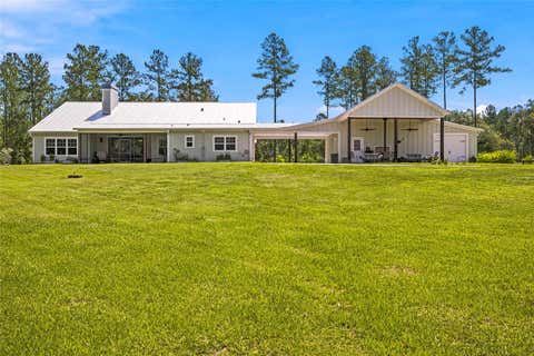Tiny photo for 10080 SE 1st Street Road, Silver Springs, FL 34488 (MLS # OM727438)