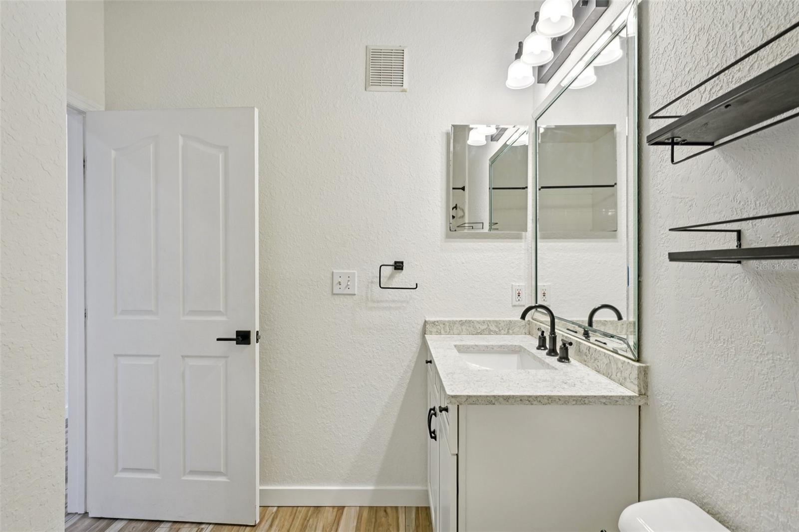 CULBREATH KEY BAYSIDE CONDOMIN - Residential