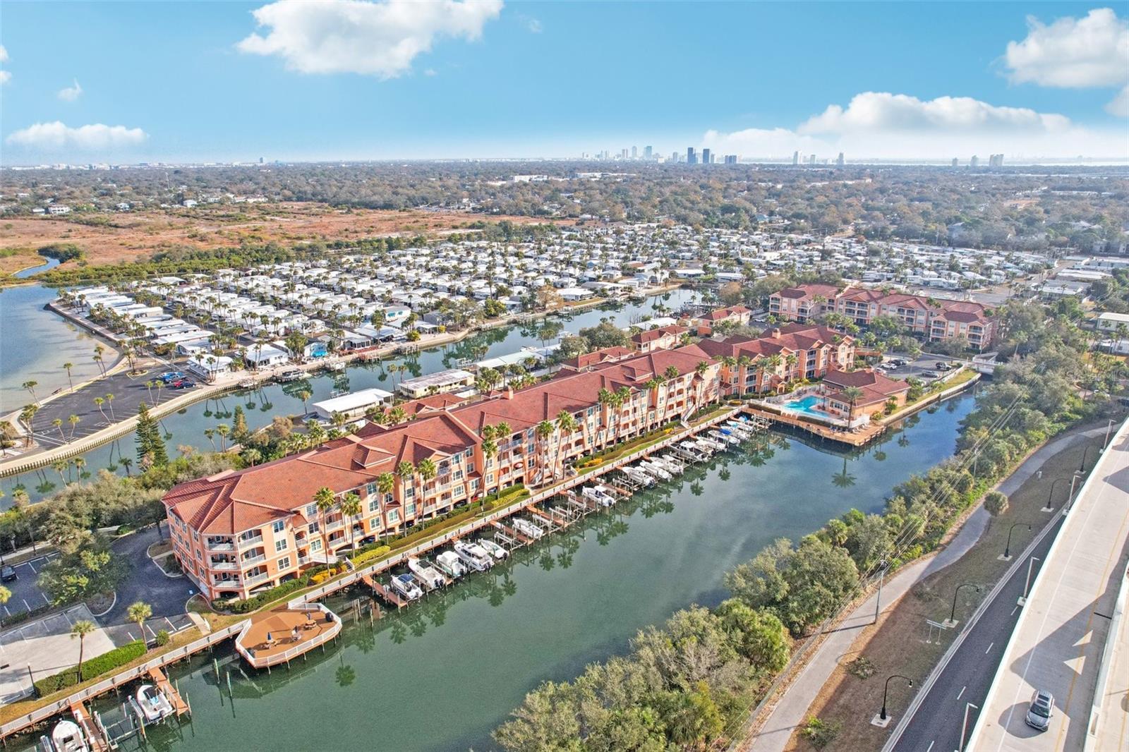 CULBREATH KEY BAYSIDE CONDOMIN - Residential