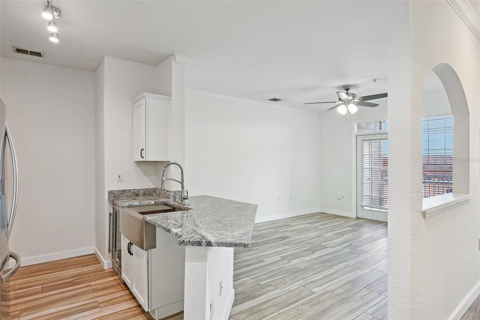 CULBREATH KEY BAYSIDE CONDOMIN - Residential