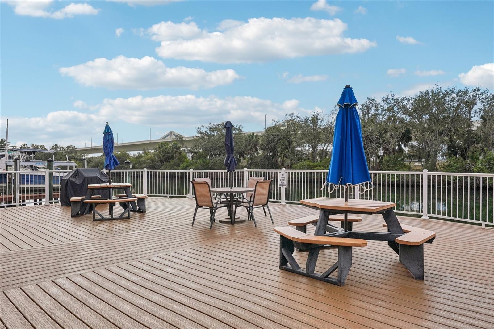 CULBREATH KEY BAYSIDE CONDOMIN - Residential