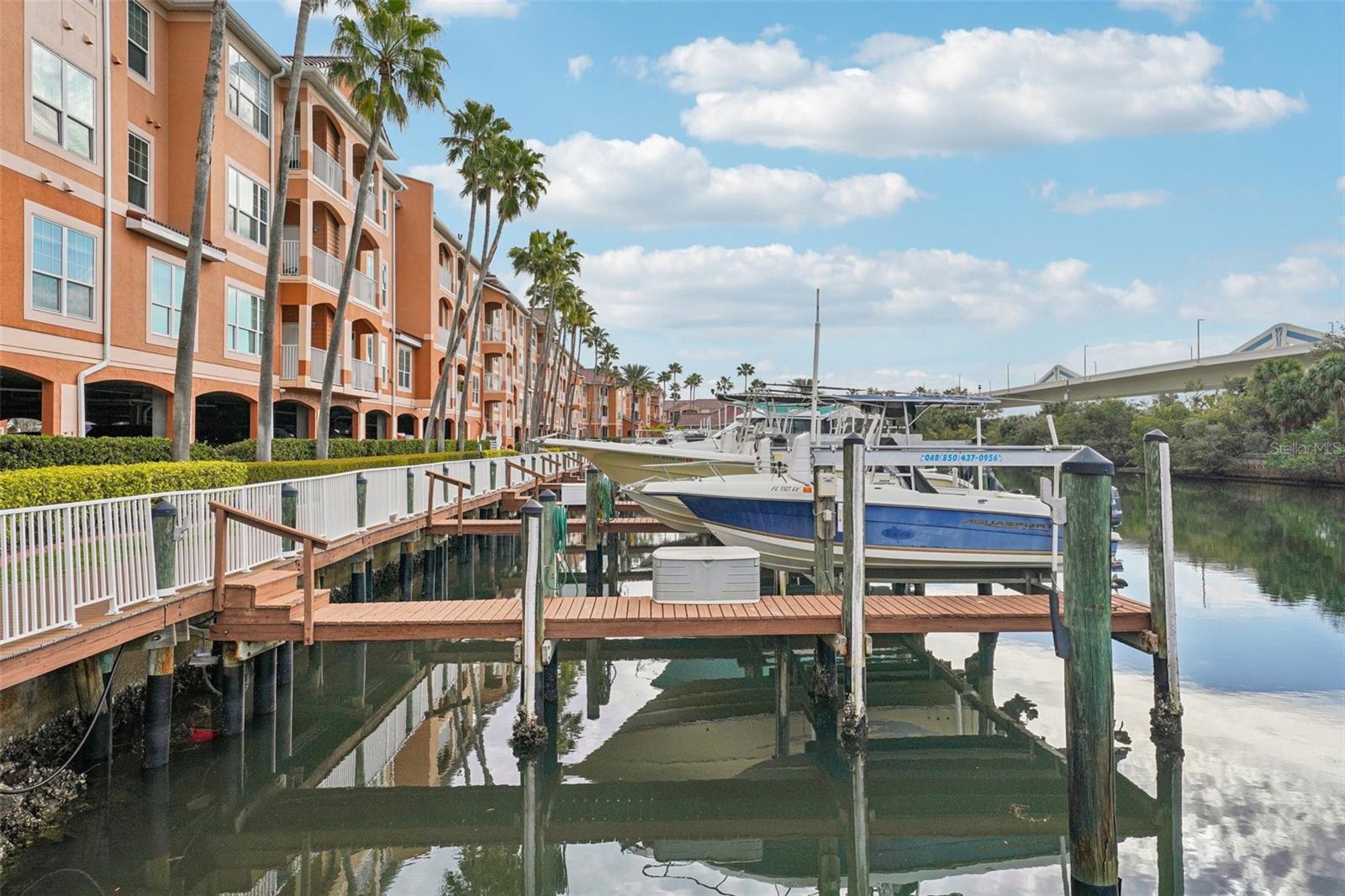 CULBREATH KEY BAYSIDE CONDOMIN - Residential