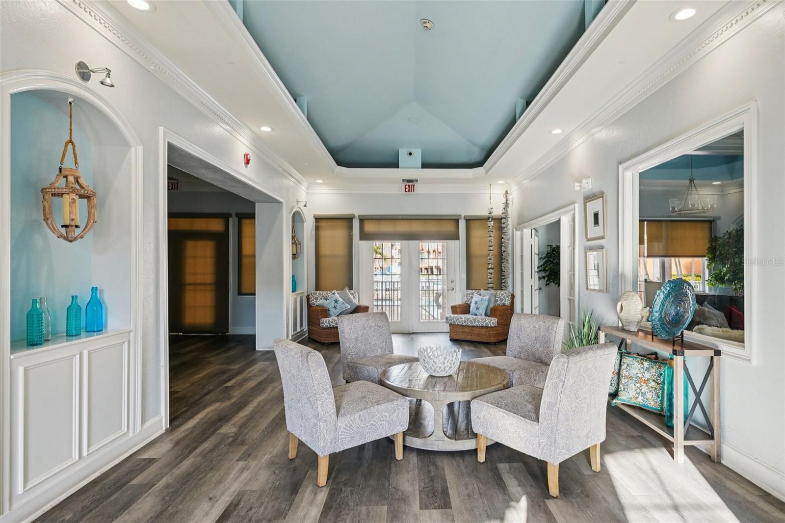 CULBREATH KEY BAYSIDE CONDOMIN - Residential