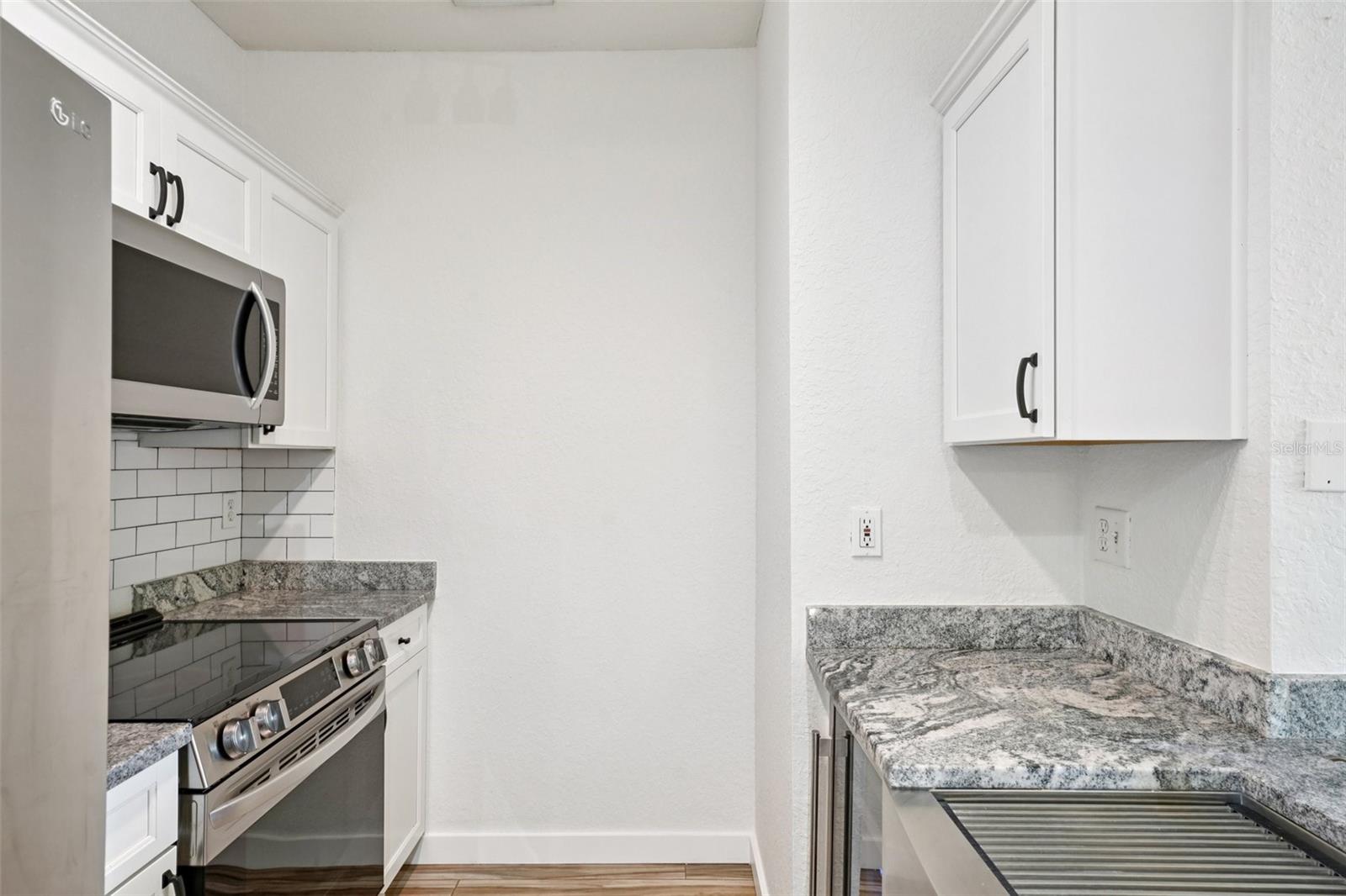 CULBREATH KEY BAYSIDE CONDOMIN - Residential