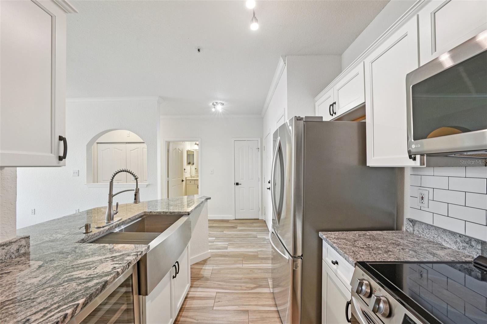 5000 CULBREATH KEY WAY 8-212