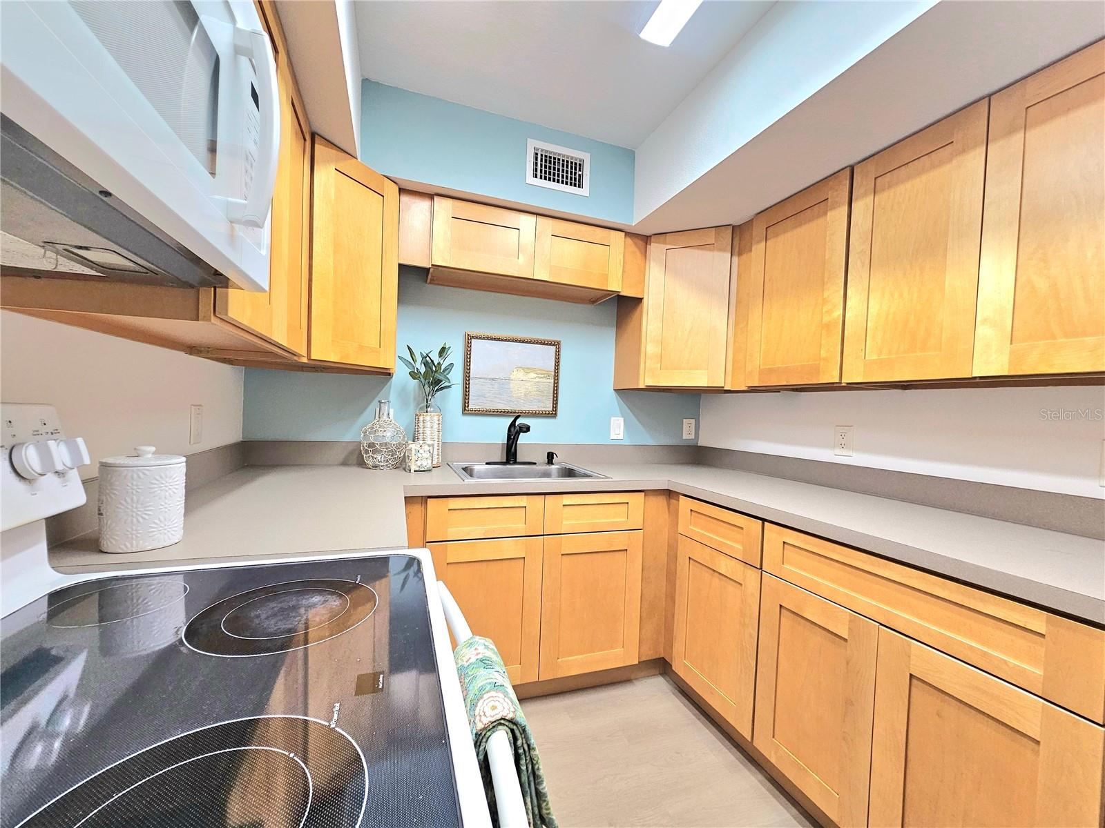 OXFORD HOUSE/PORT CHARLOTTE - Residential