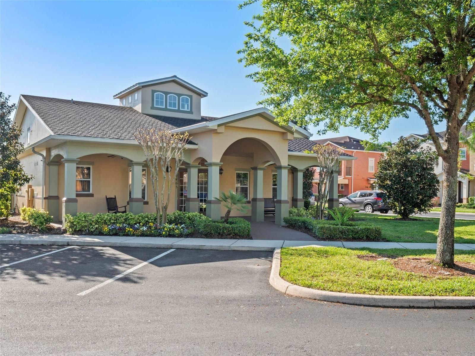 SAVANNAH PARK - Residential