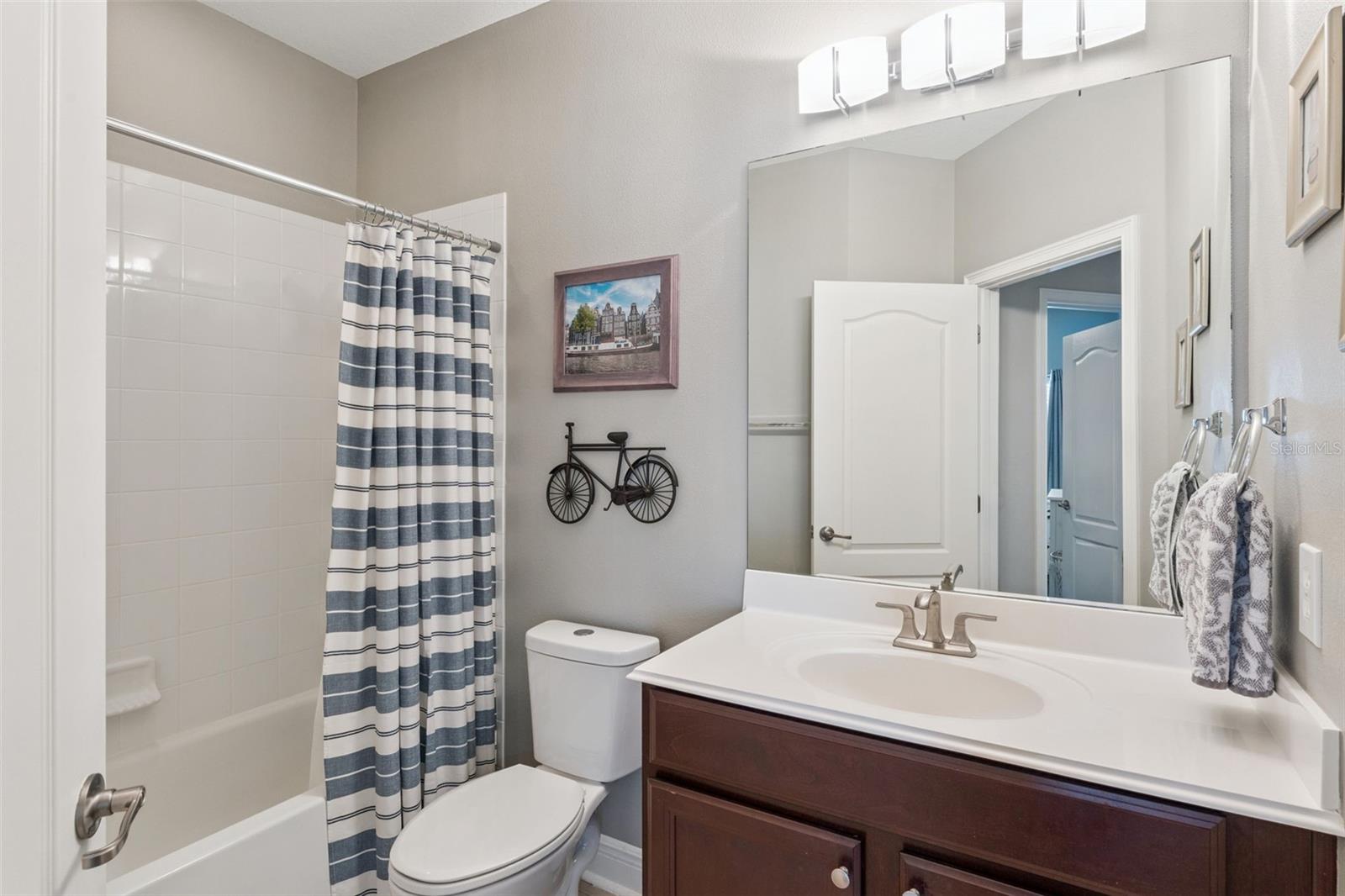 SAVANNAH PARK - Residential