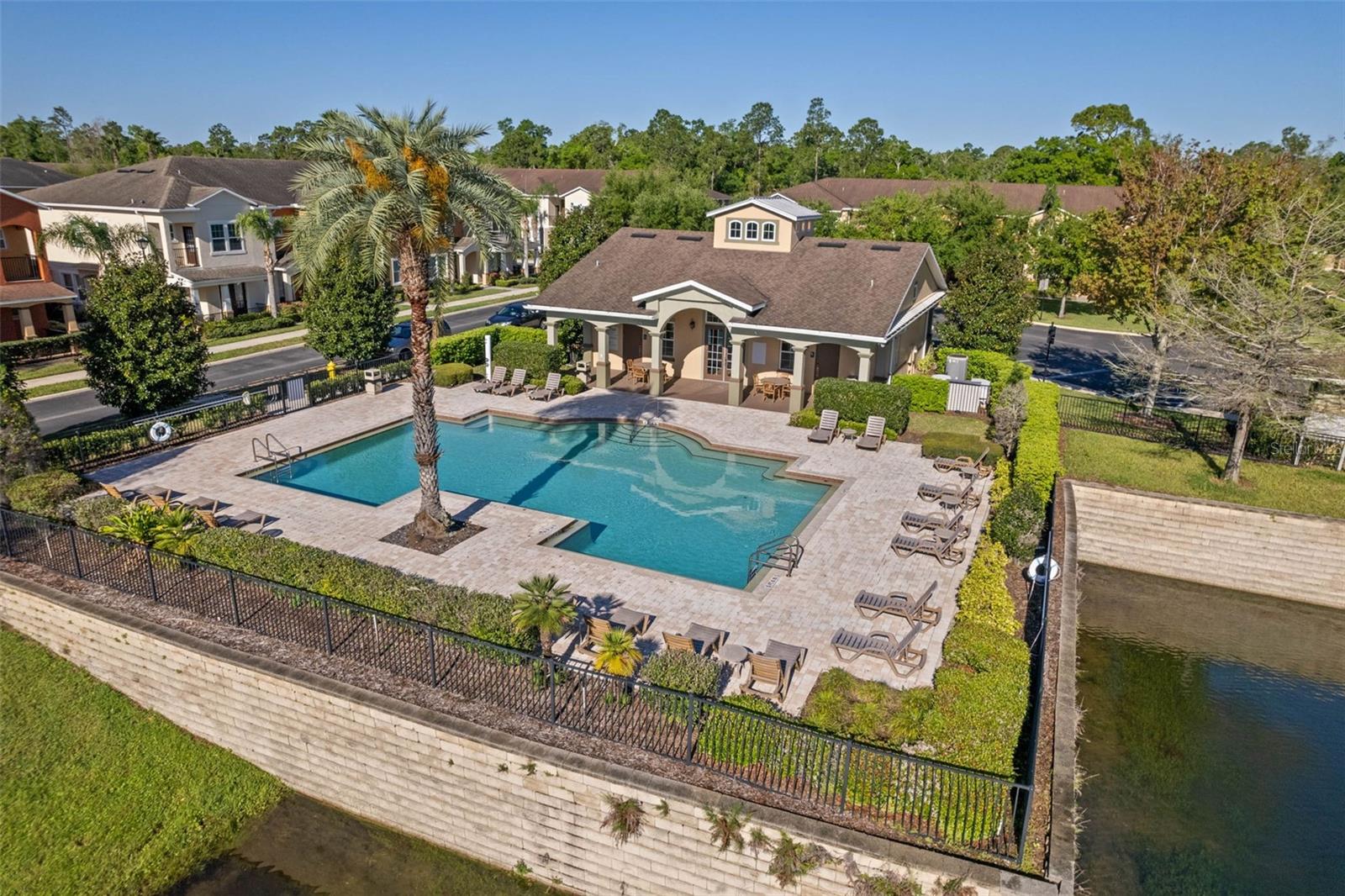 SAVANNAH PARK - Residential