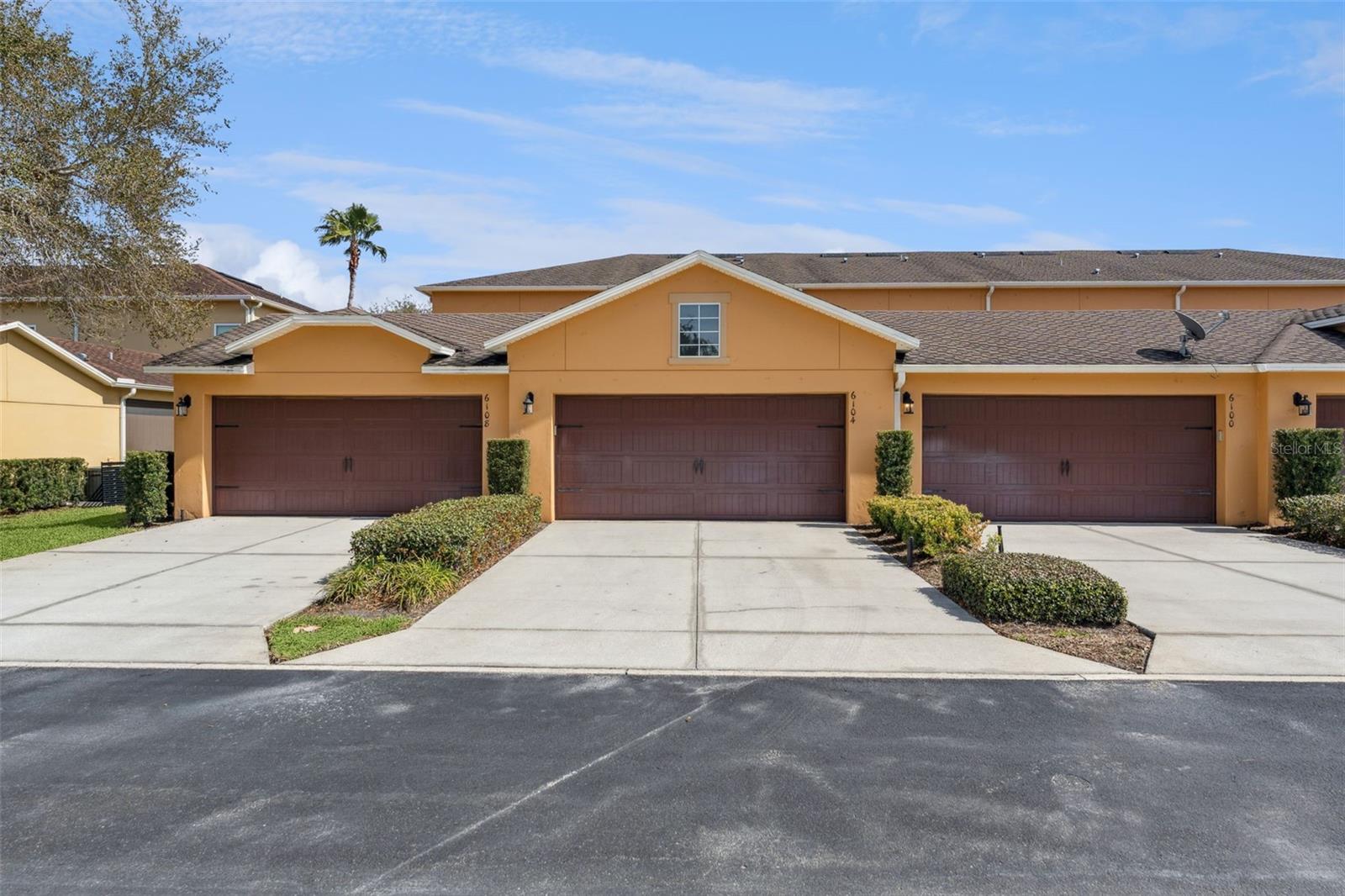 SAVANNAH PARK - Residential