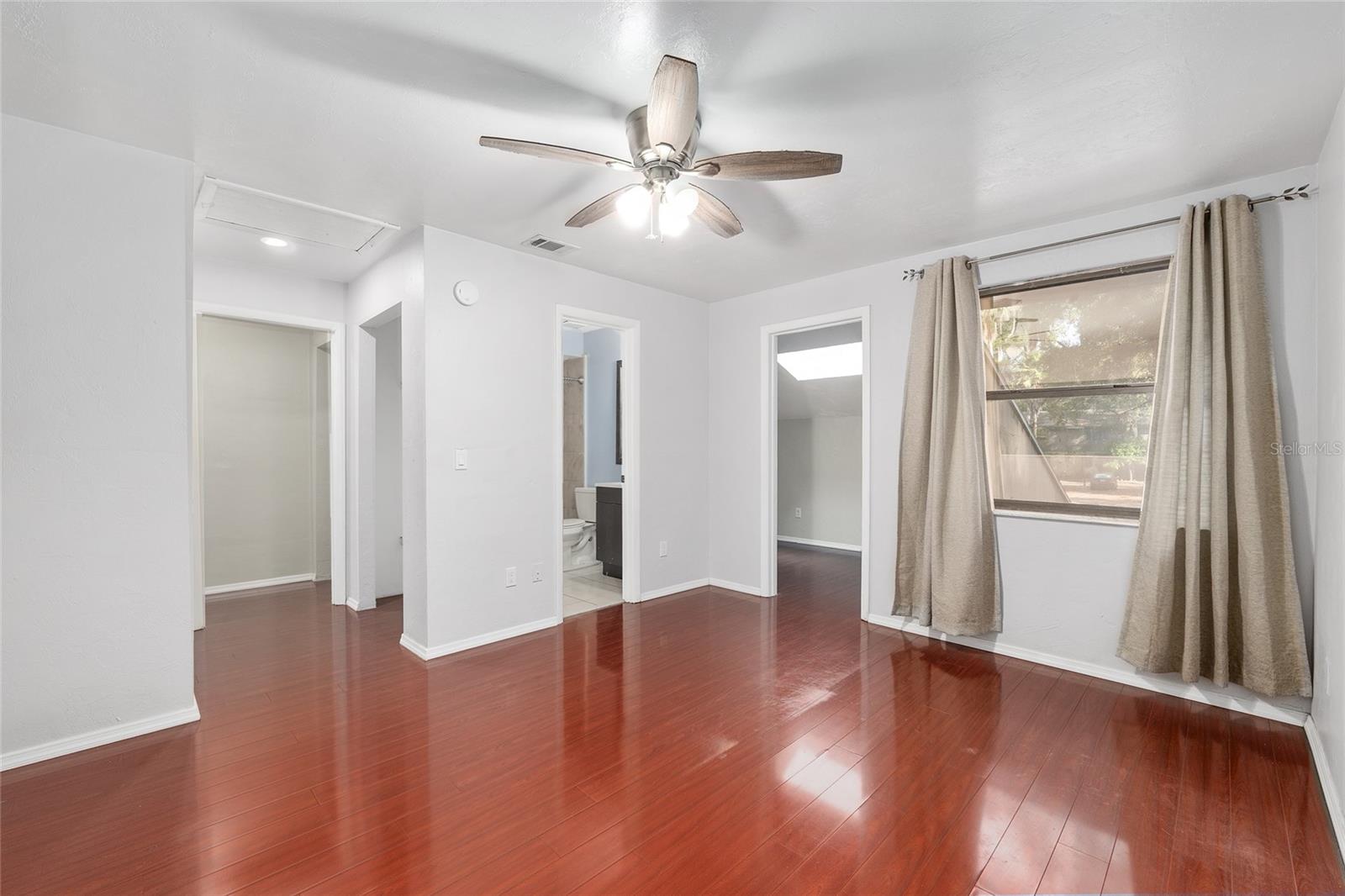 GREEN LEAF - Residential