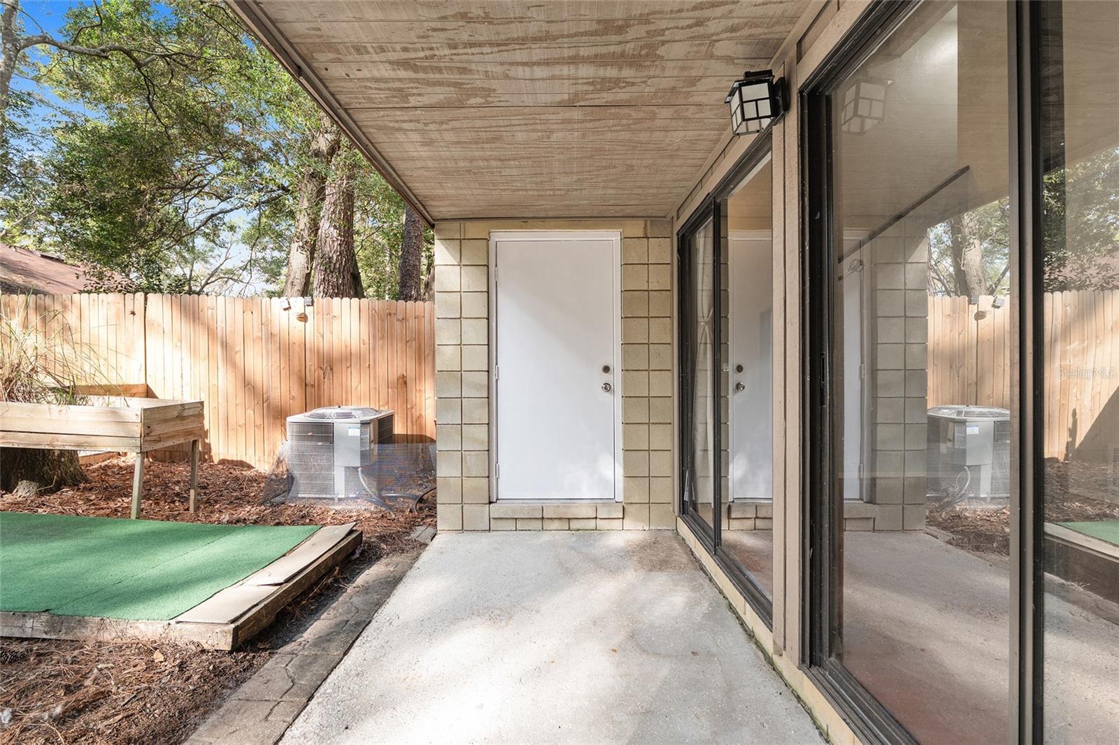 GREEN LEAF - Residential