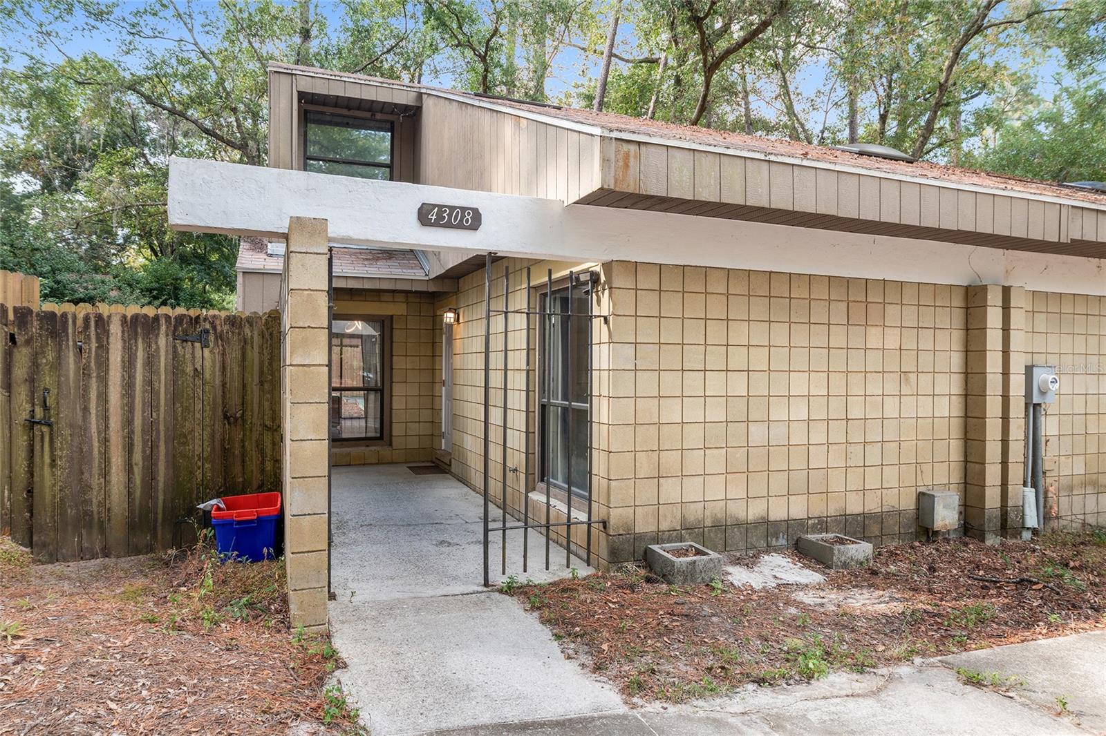 GREEN LEAF - Residential