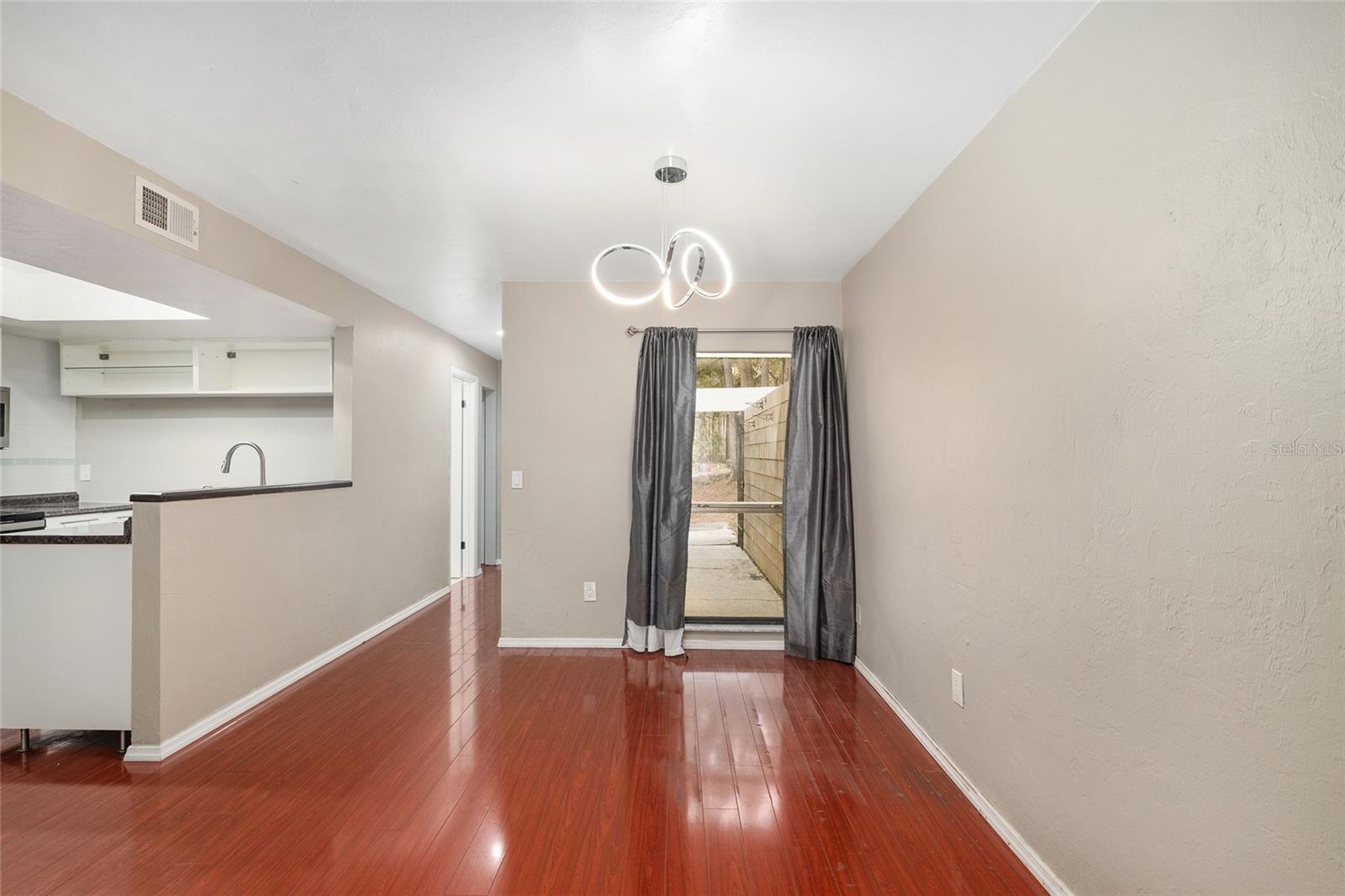 GREEN LEAF - Residential