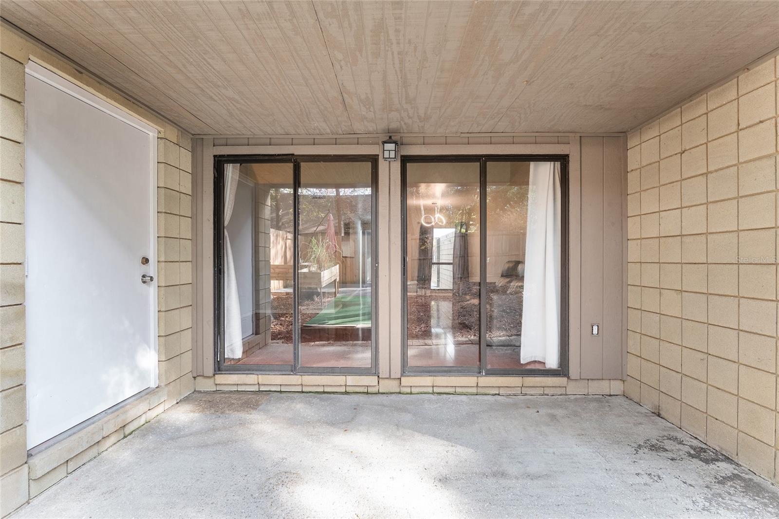 GREEN LEAF - Residential