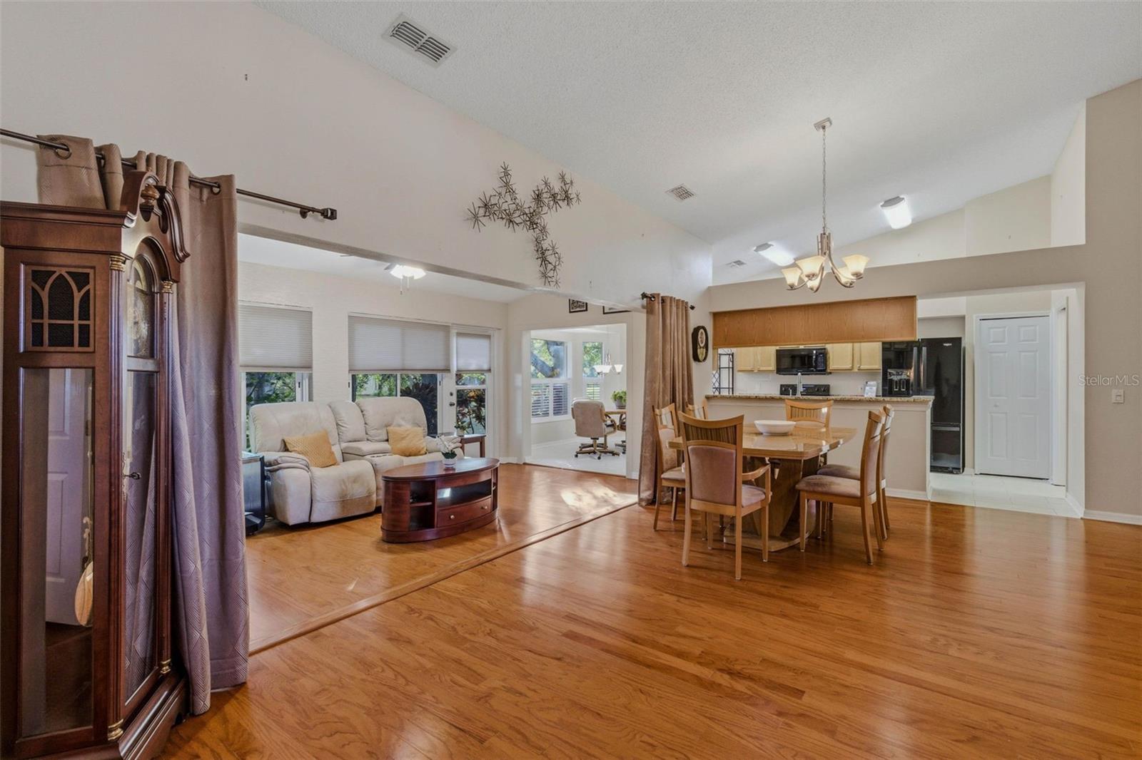 HERITAGE PINES VILLAGE 12 - Residential