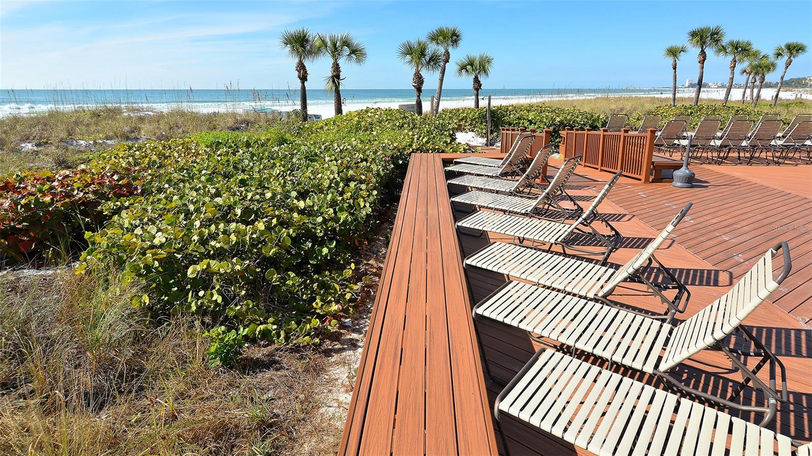 SIESTA DUNES BEACH - Residential