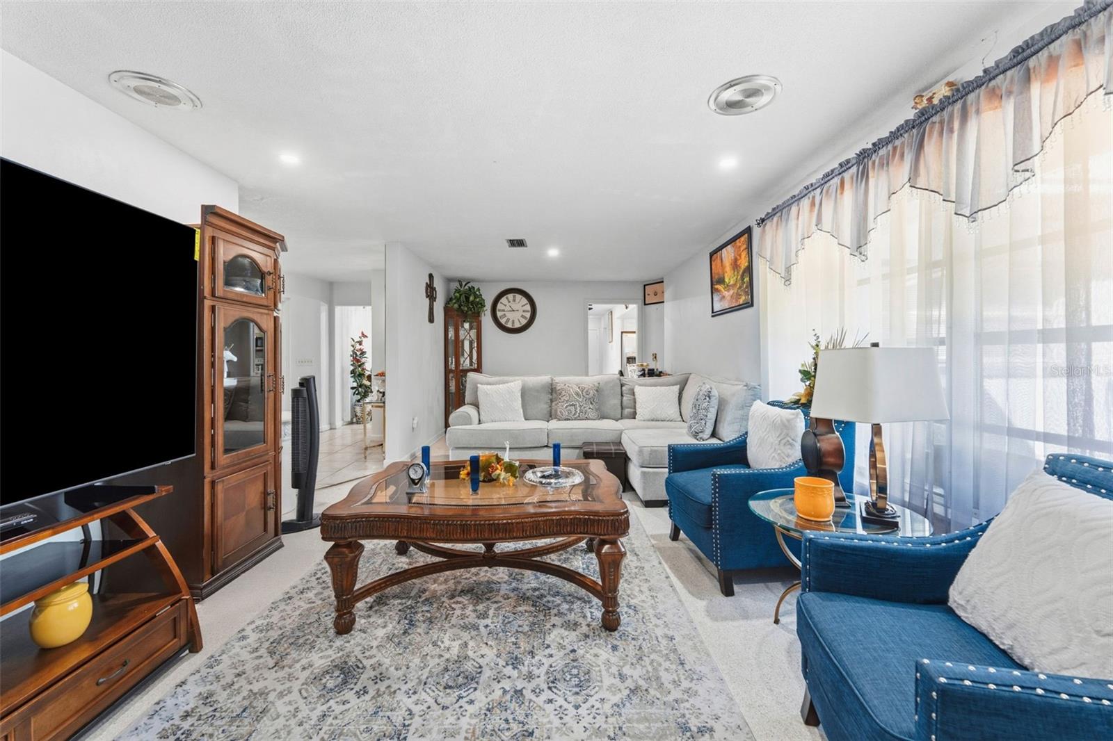 PECAN HIGHLANDS - Residential Lease
