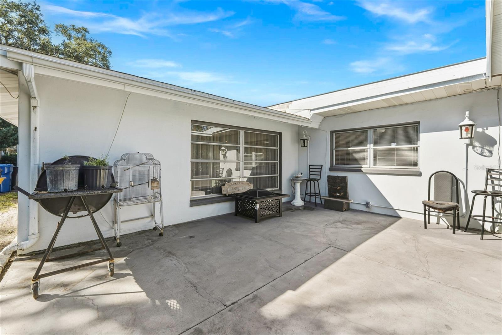 PECAN HIGHLANDS - Residential Lease