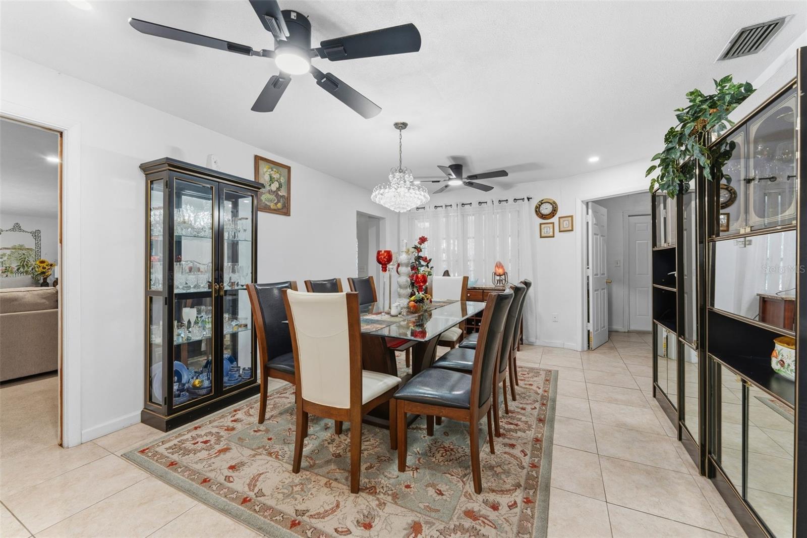 PECAN HIGHLANDS - Residential Lease