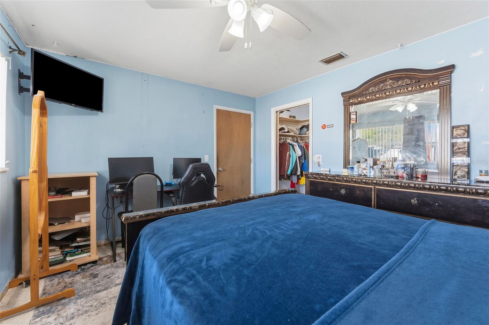 PECAN HIGHLANDS - Residential Lease