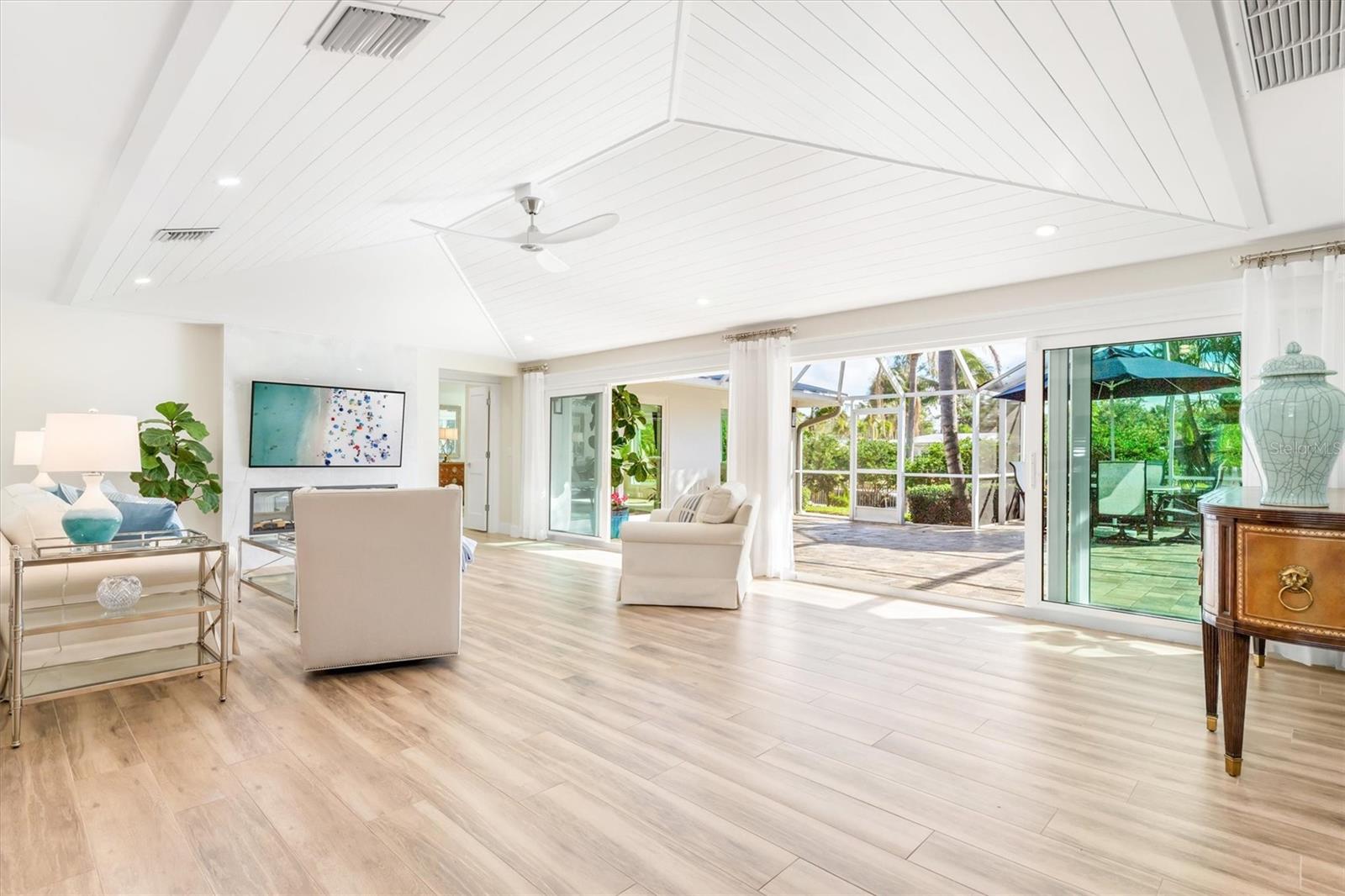 BAY VIEW ACRES - Residential